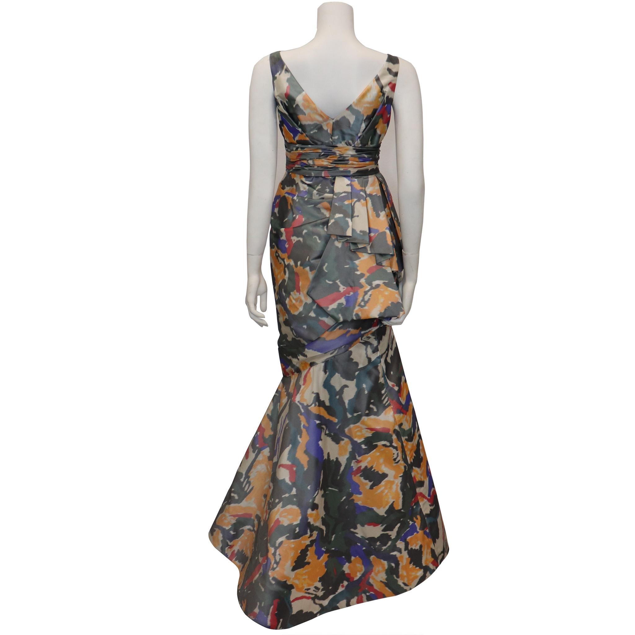 Women's Oscar De La Renta Multicolor Warp Print Gown w/ Gathers 