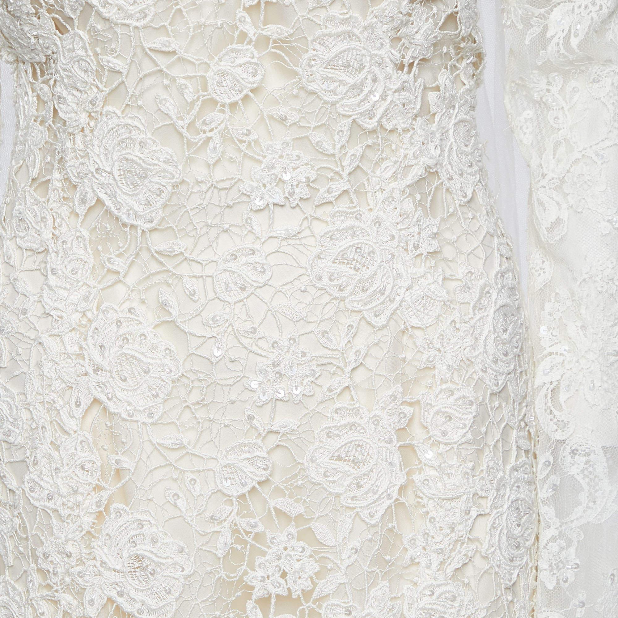 Oscar de la Renta Off-White Floral Guipure Lace Embellished Gown L In Excellent Condition In Dubai, Al Qouz 2