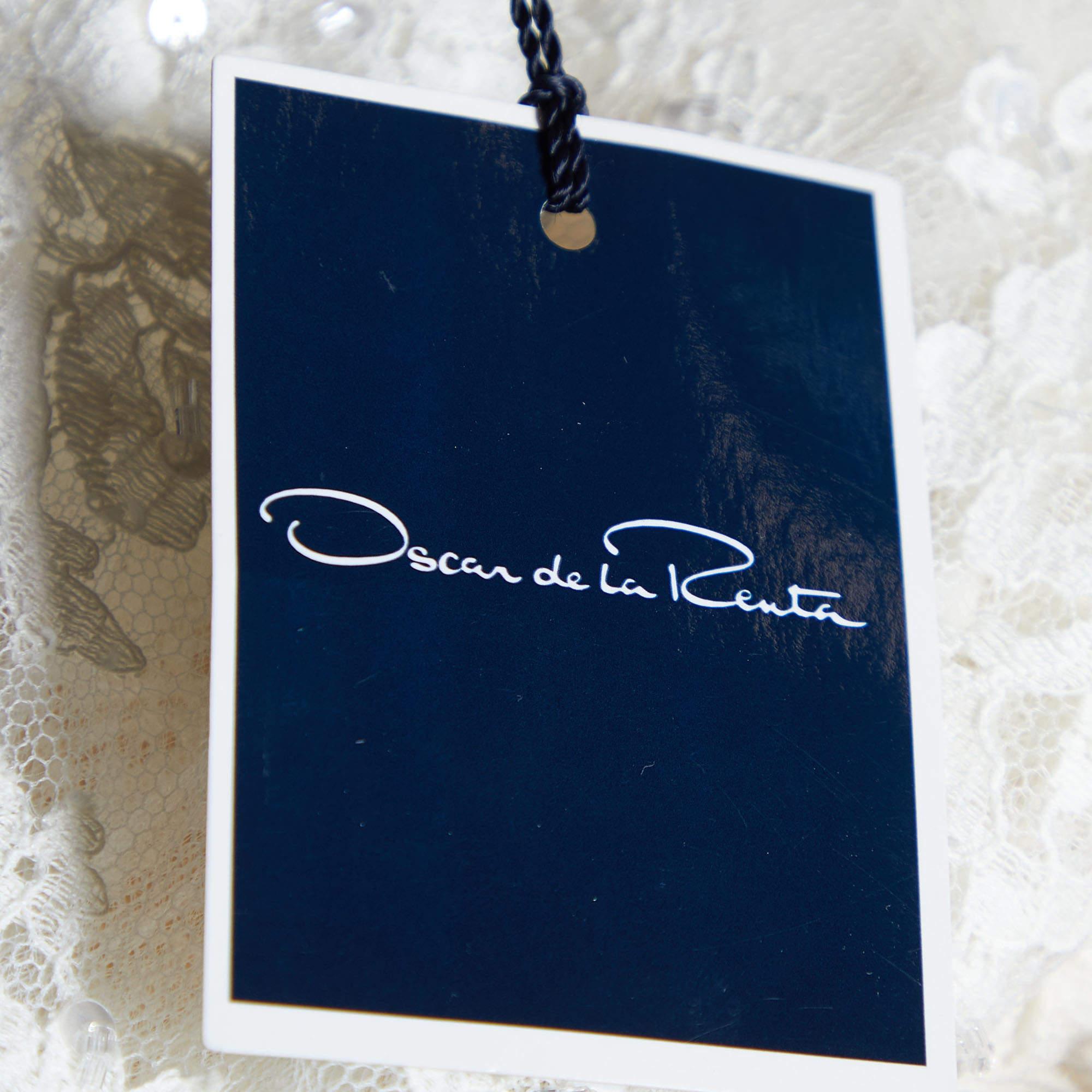 Oscar de la Renta Off-White Floral Guipure Lace Embellished Gown L 2