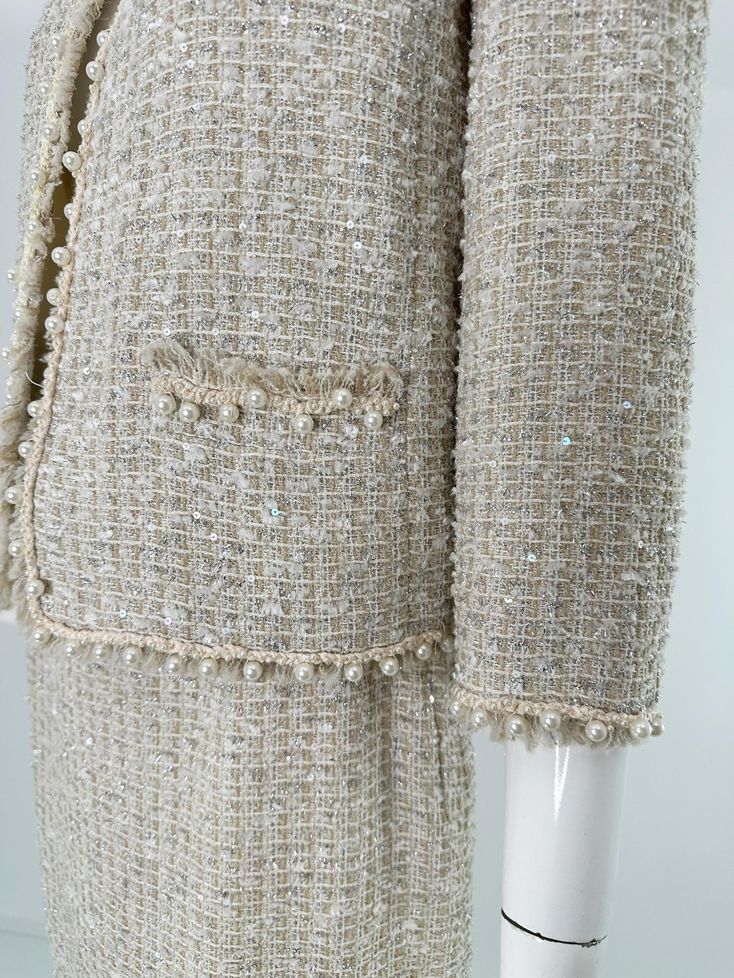 Oscar De La Renta Set di gonne in tweed con paillettes e perle, indossato in passerella in vendita 7