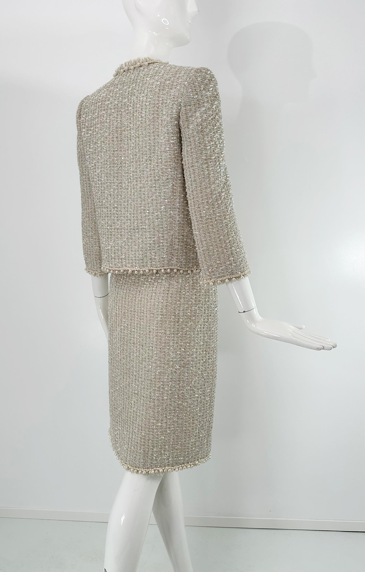 Oscar De La Renta Set di gonne in tweed con paillettes e perle, indossato in passerella in vendita 1