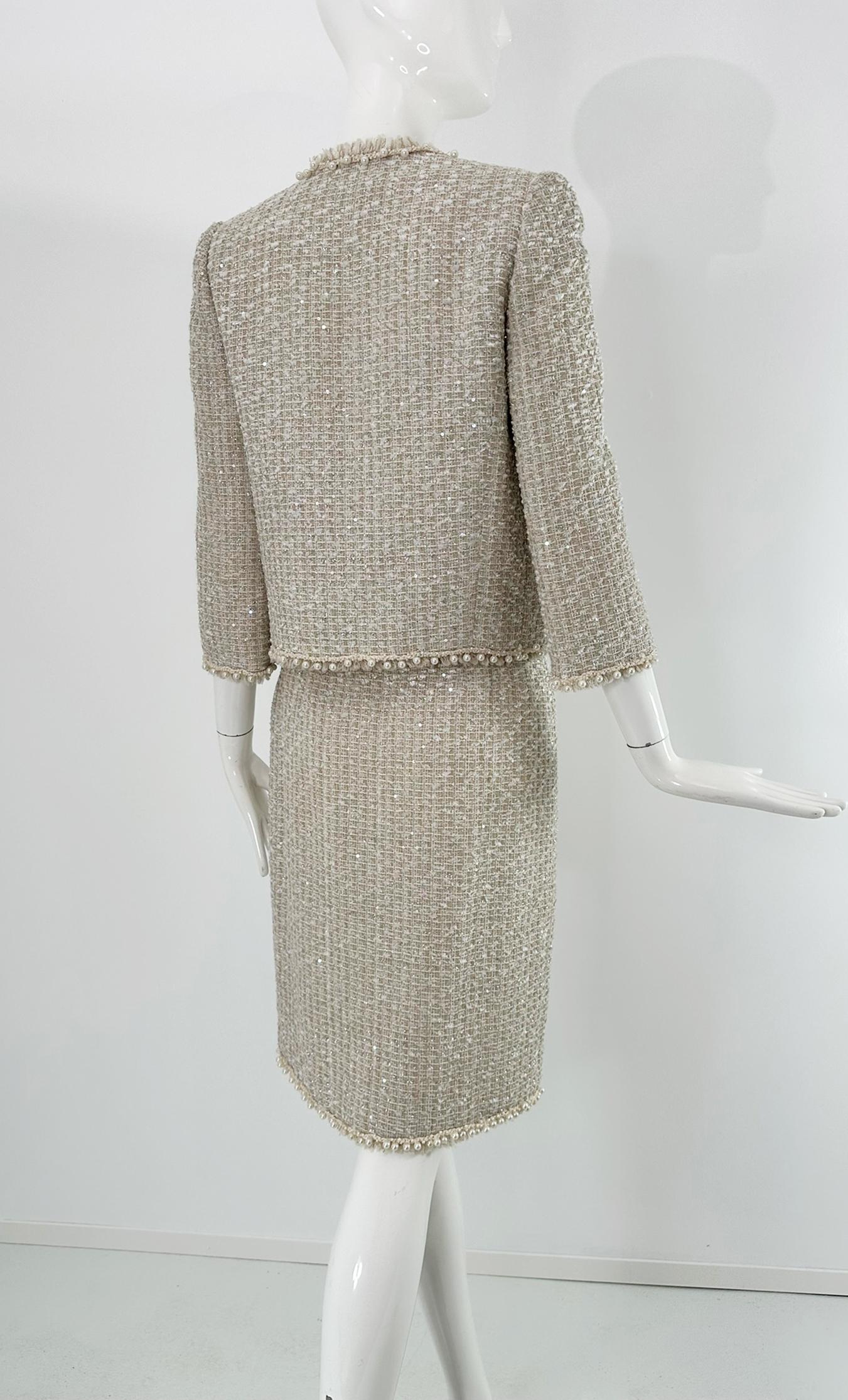 Oscar De La Renta Set di gonne in tweed con paillettes e perle, indossato in passerella in vendita 2