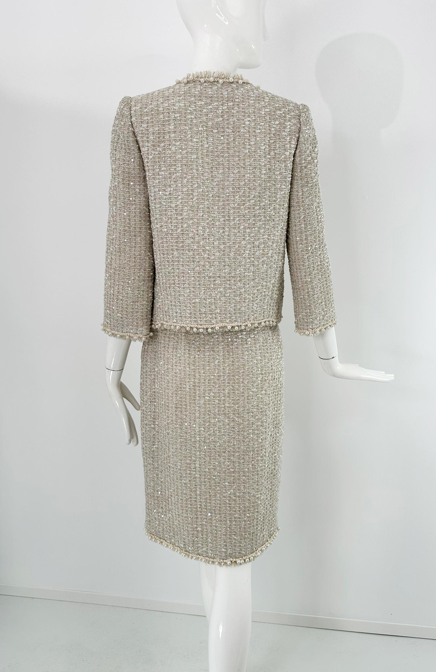 Oscar De La Renta Set di gonne in tweed con paillettes e perle, indossato in passerella in vendita 4