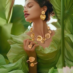 Oscar de la Renta Original 22k Gold Plated Lily Pad Post Drop Statement Earrings