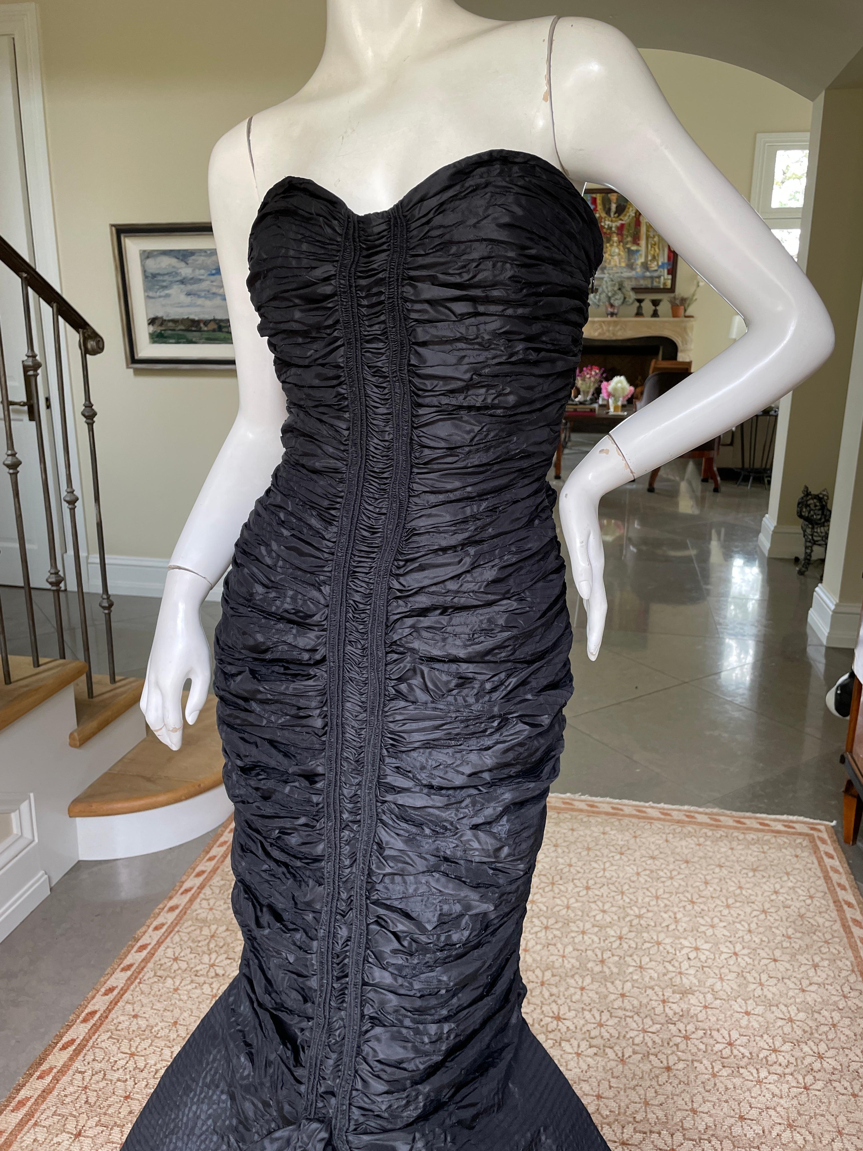Oscar de la Renta Outstanding Vintage 1980's Black Silk Mermaid Dress In Excellent Condition In Cloverdale, CA