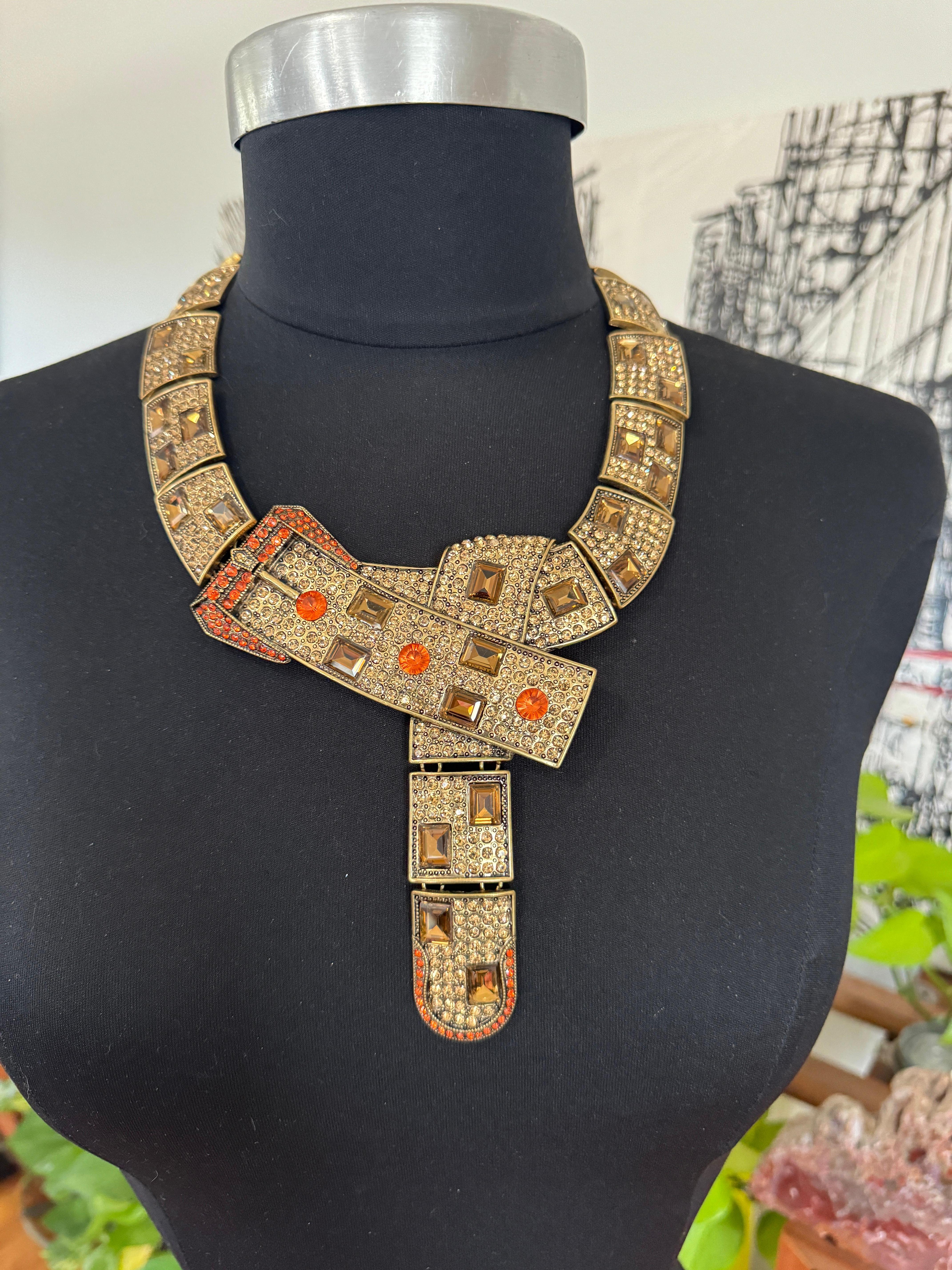 Oscar De La Renta Collar Hebilla Sobredimensionado Runway Ready en venta 8