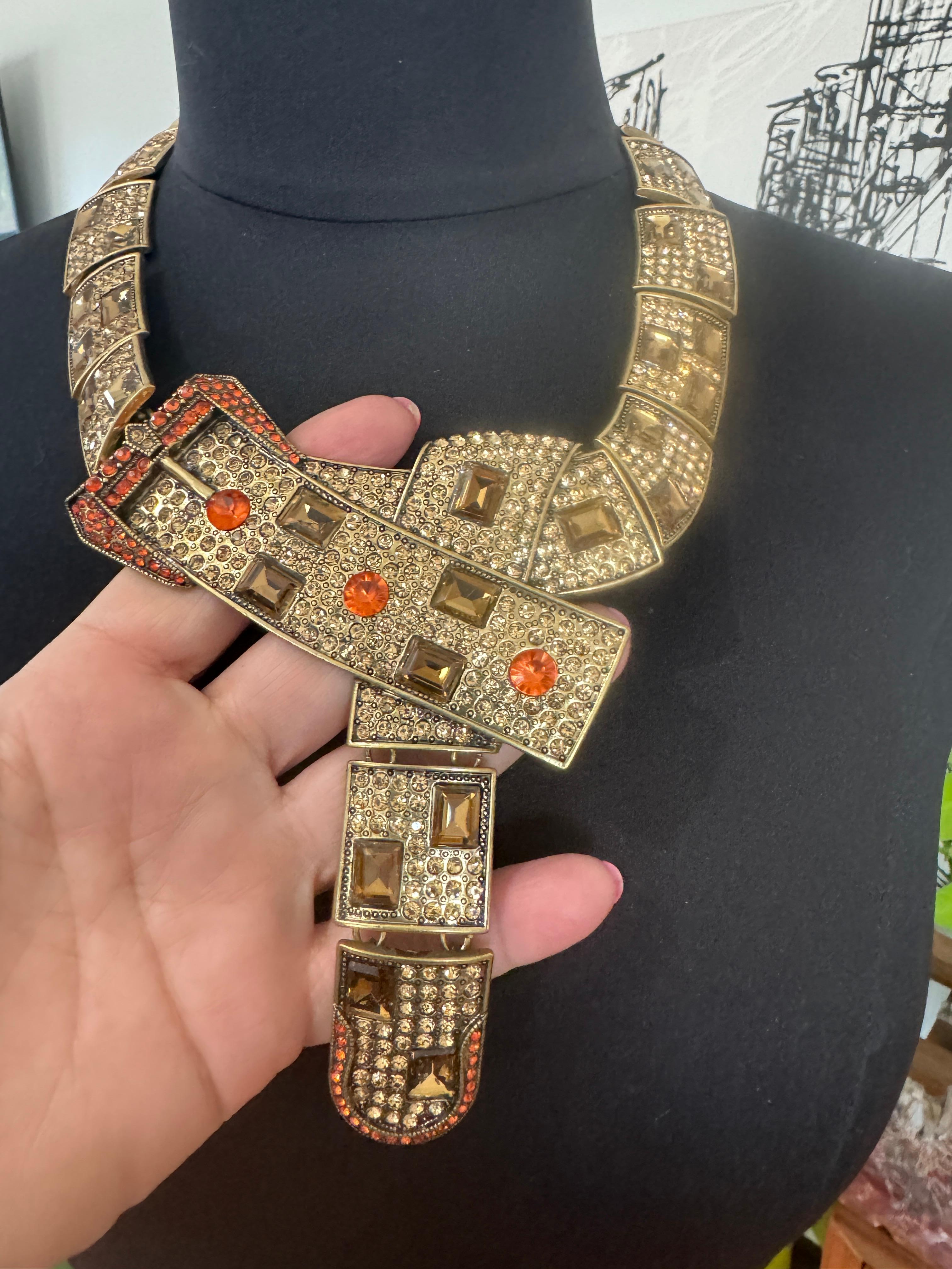 Oscar De La Renta Collar Hebilla Sobredimensionado Runway Ready en venta 9