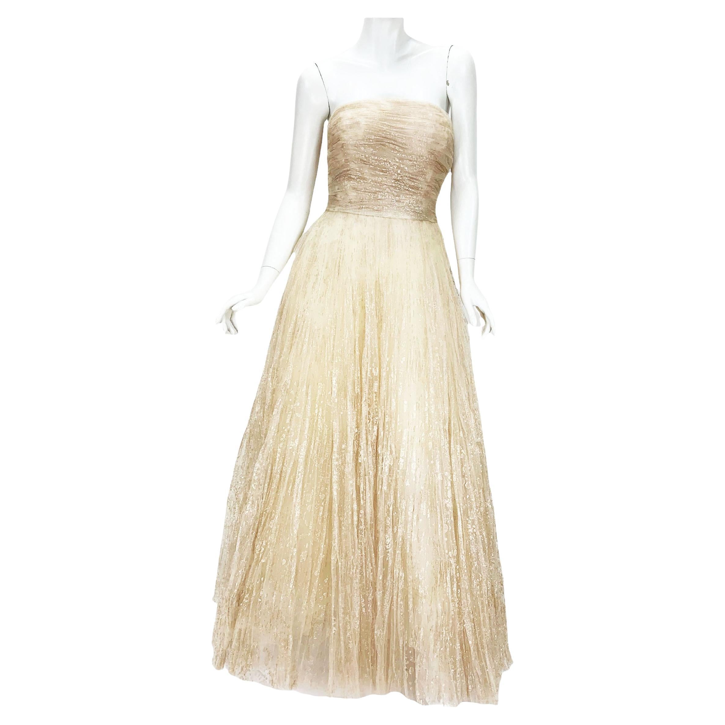 Oscar De La Renta P/Fall 2015 Champagne Tulle Soft Gold Painted Dress Gown US 8