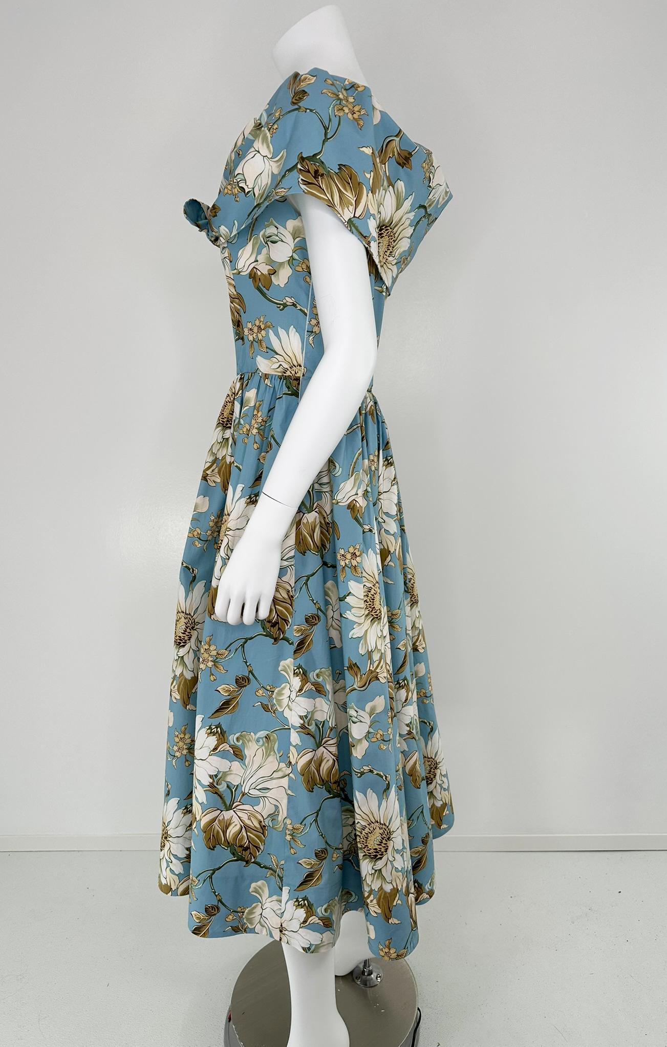 Oscar De La Renta P20 Bleu et blanc Robe à col châle en coton imprimé Magnolia 8 en vente 5