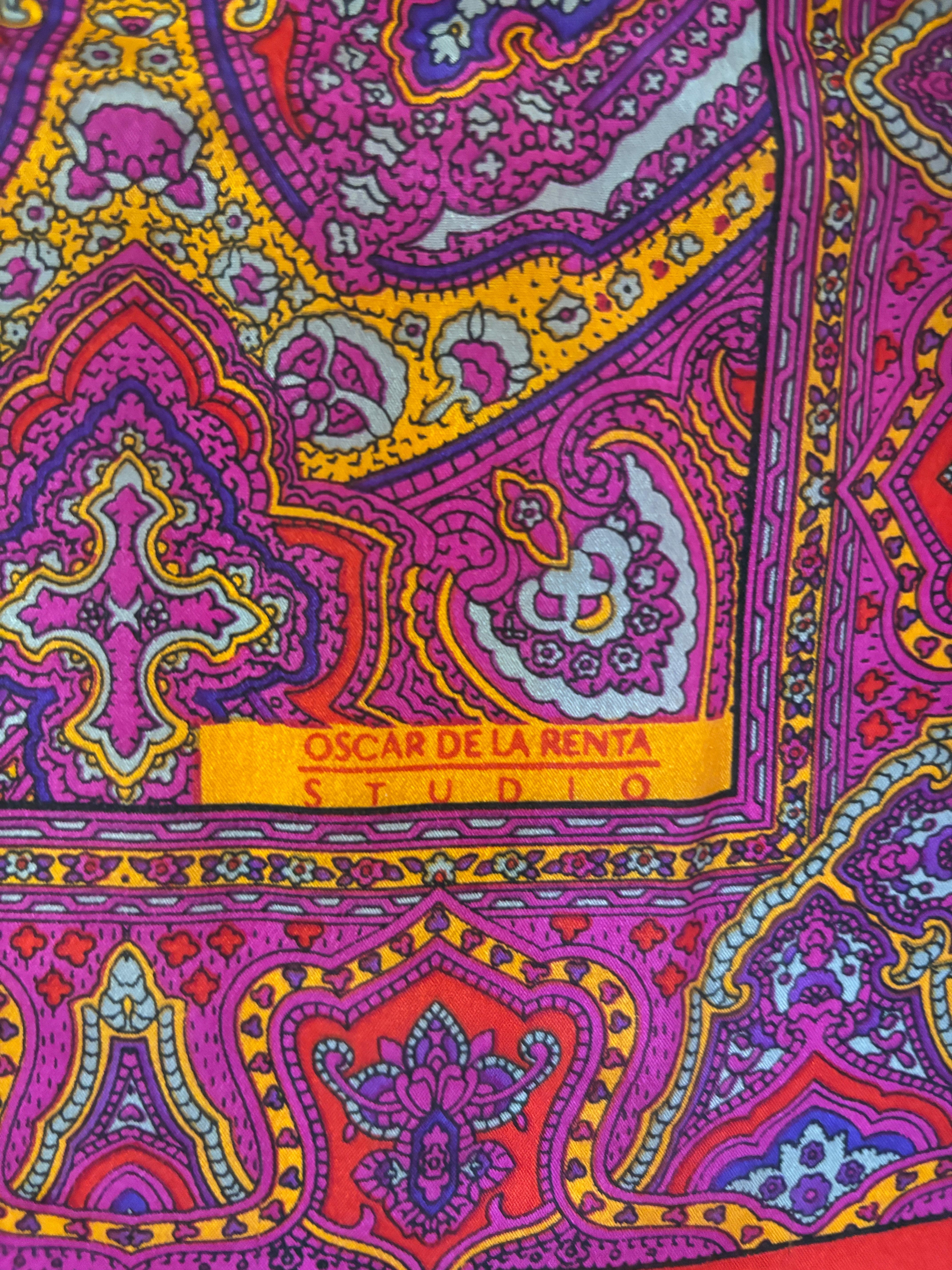 Oscar de La Renta Paisley Silk Oblong Scarf in Reds and Fuchsia For Sale 2