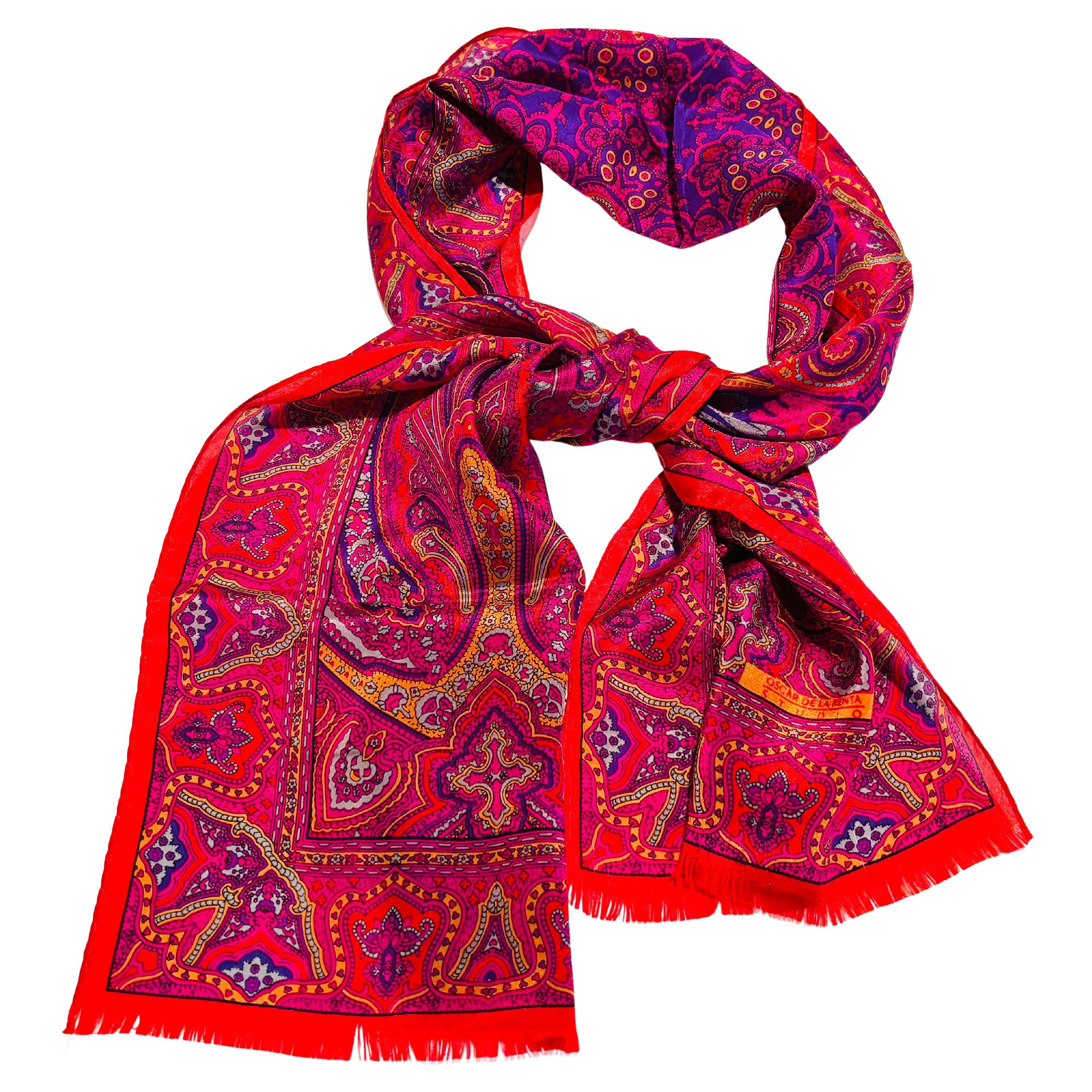 Oscar de La Renta Paisley Silk Oblong Scarf in Reds and Fuchsia For Sale