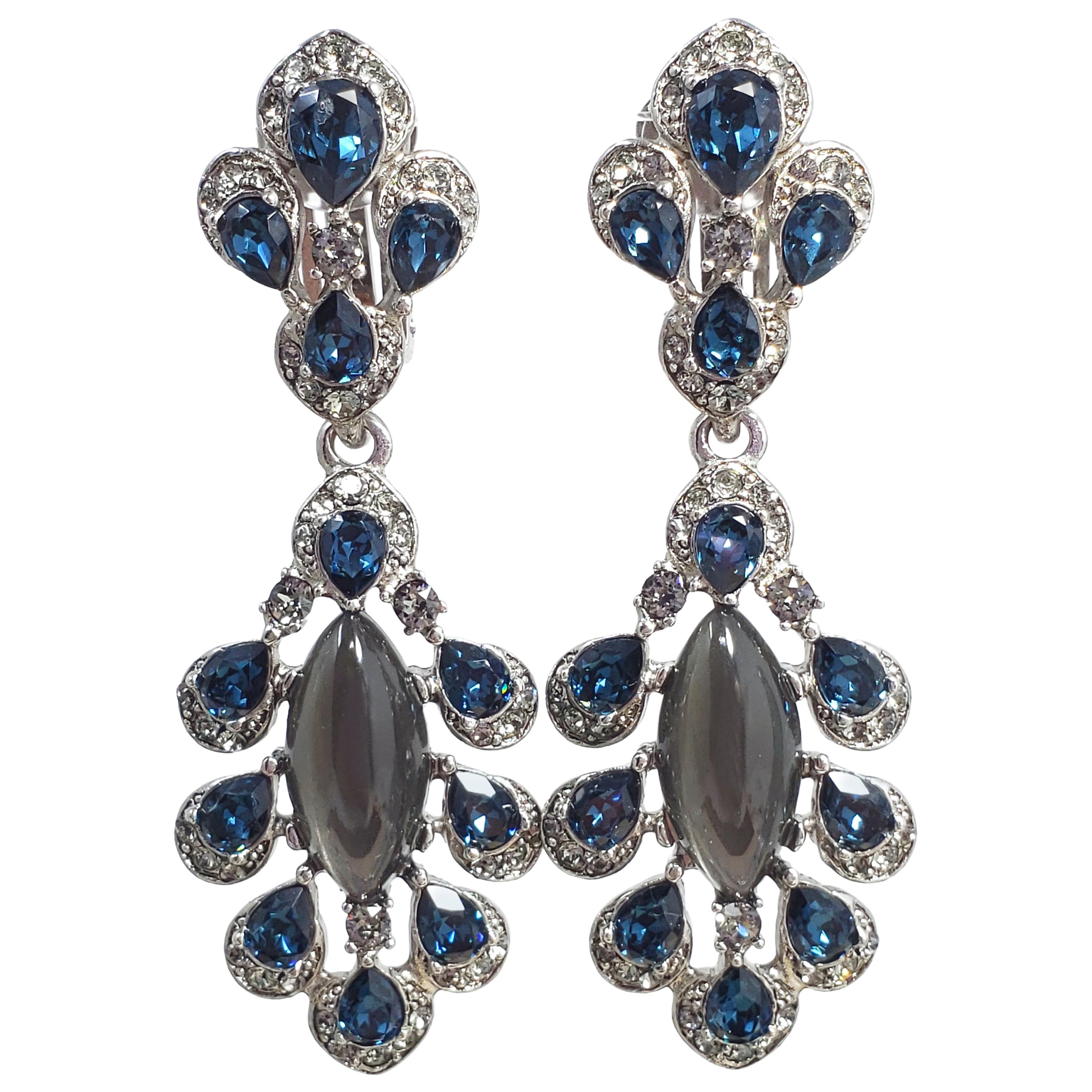 Oscar de la Renta Parlor Crystal Drop Clip On Earrings, Blue, Gray, Silvertone For Sale