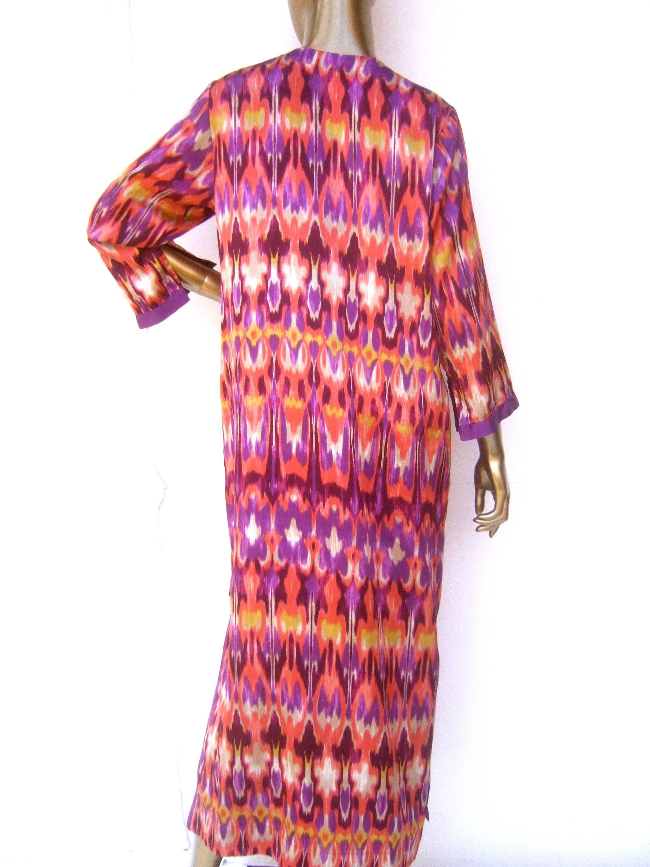 Oscar de la Renta Pastel Print Longe Gown for Neiman Marcus circa 1990s For Sale 2