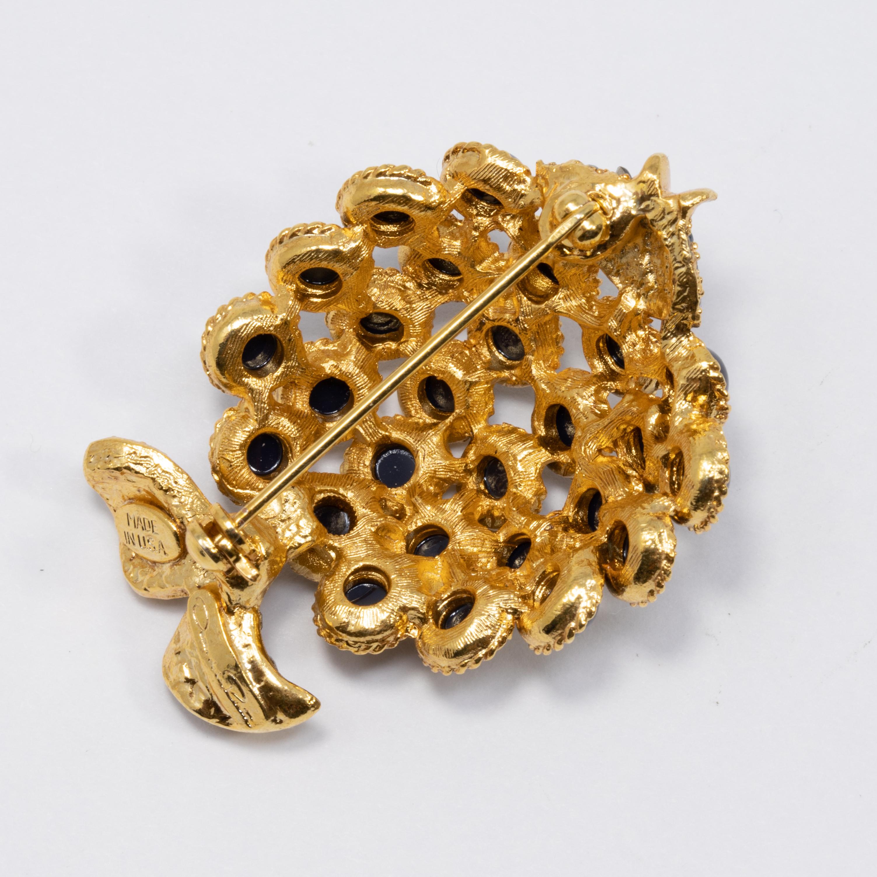 Oscar de la Renta Pave Blue Cabochon Embellished Fish Brooch, Pin in Gold In New Condition In Milford, DE