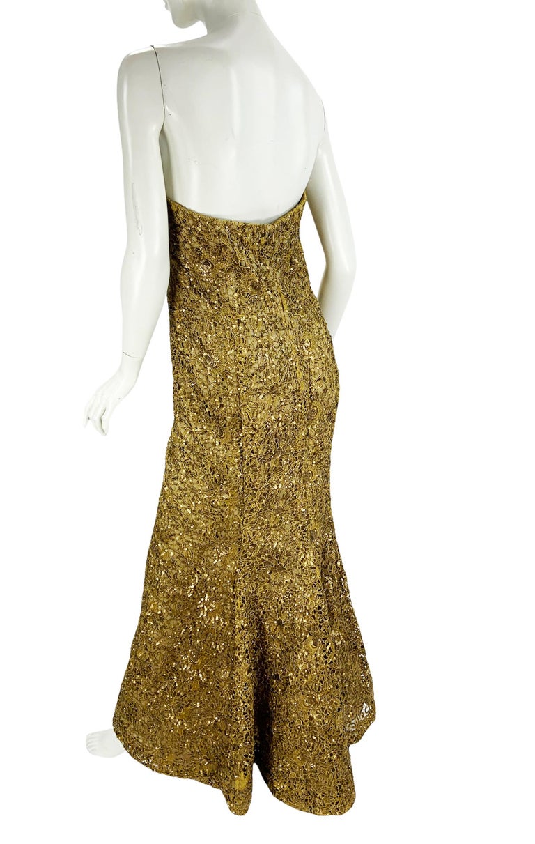 Oscar De La Renta PF 2012 Gold Lace Sequin Embellished Dress Gown + Jacket  For Sale at 1stDibs | oscar pf, oscar de la renta gold sequin dress, gold  lace jacket