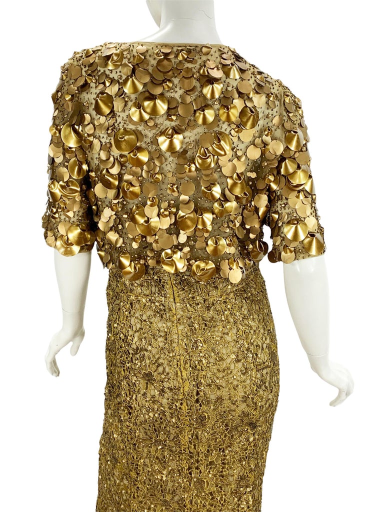 Oscar De La Renta PF 2012 Gold Lace Sequin Embellished Dress Gown + Jacket  For Sale at 1stDibs | oscar pf, oscar de la renta gold sequin dress, gold  lace jacket