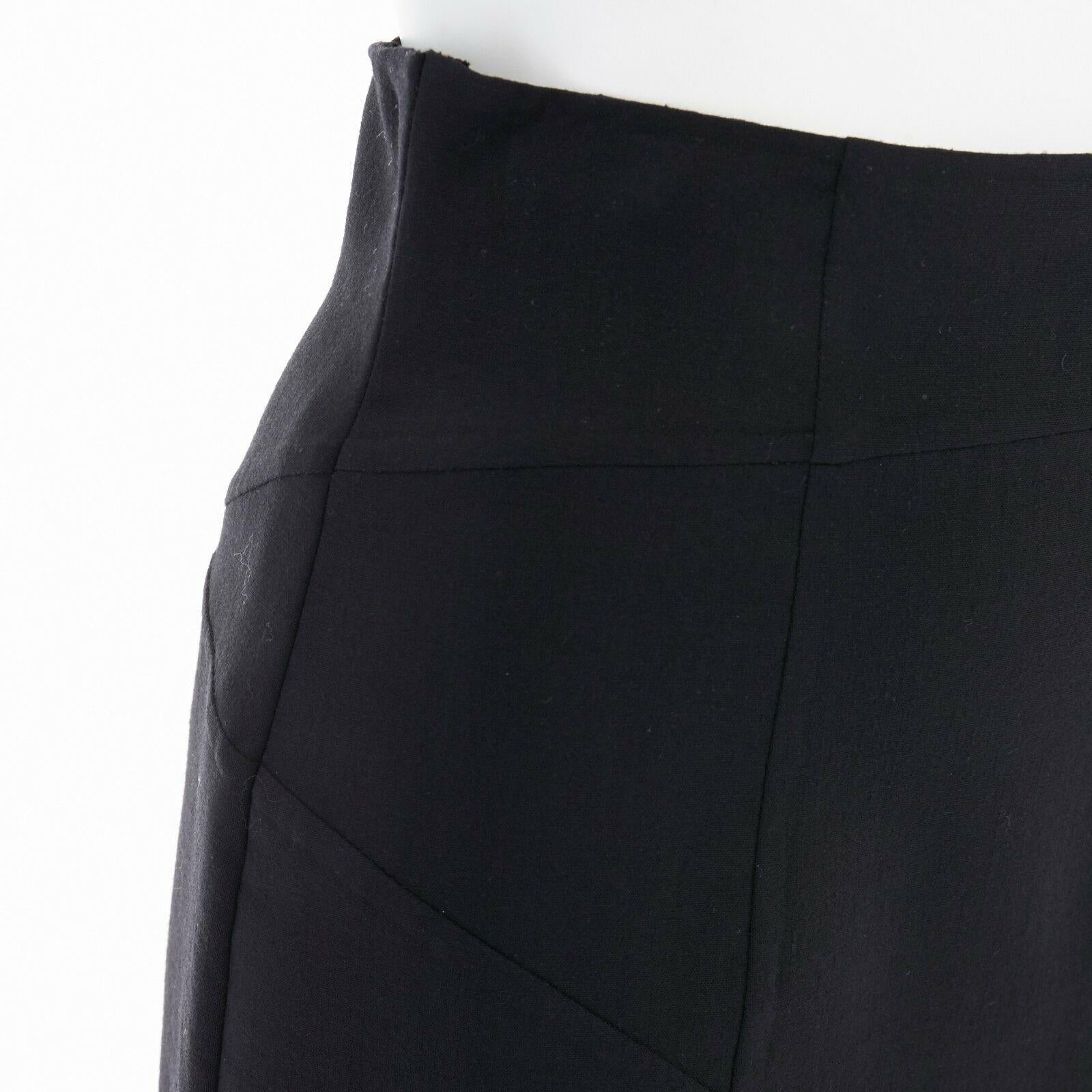 OSCAR DE LA RENTA Prefill 2011 black virgin wool triangular dart skirt US2 26