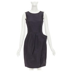 OSCAR DE LA RENTA R015 – Kleid aus marineblauer Seidenfaille mit seitlich plissiertem Tulpenrock, US-Größe XXS