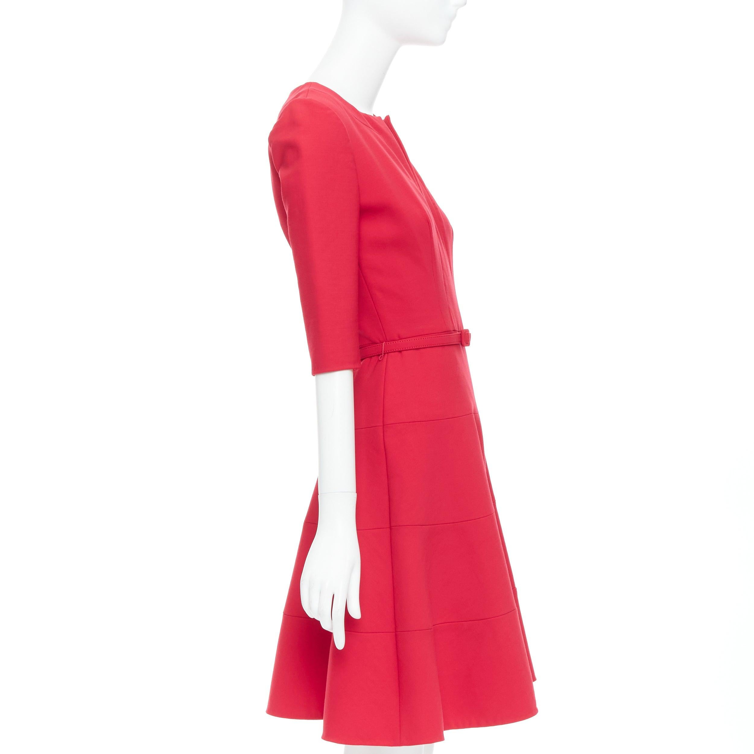 Women's OSCAR DE LA RENTA R17 virgin wool blend slit neck pleated belted dress US0 XS For Sale