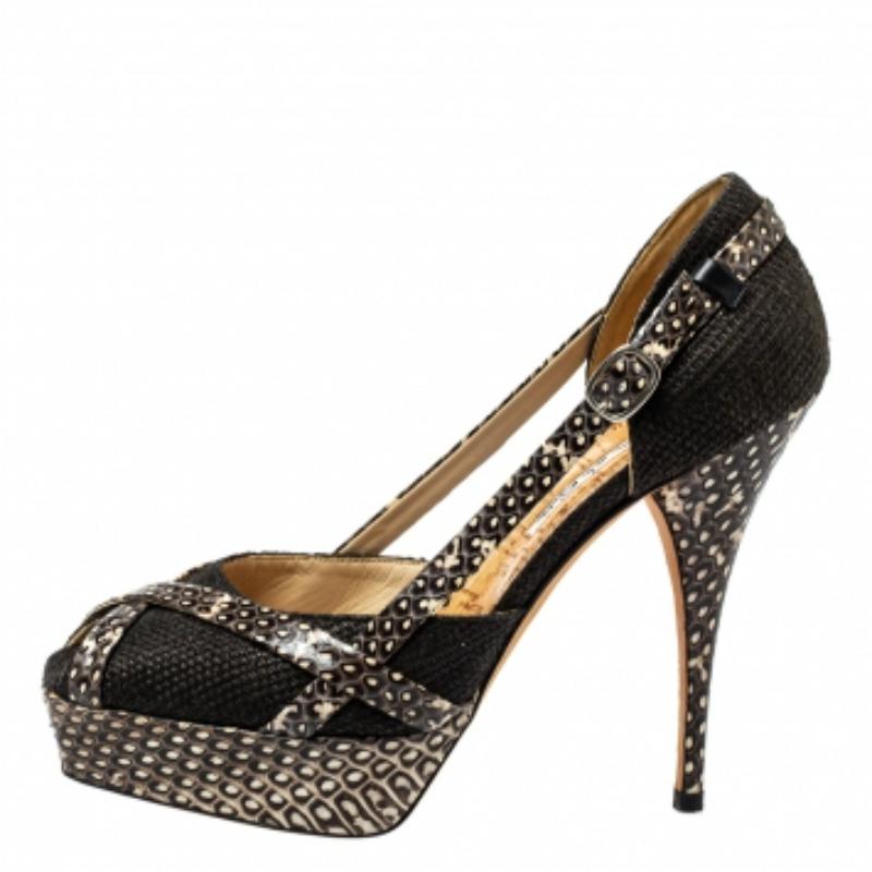Oscar de la Renta Raffia And Python Leather Peep Toe Platform Pumps Size 37 For Sale
