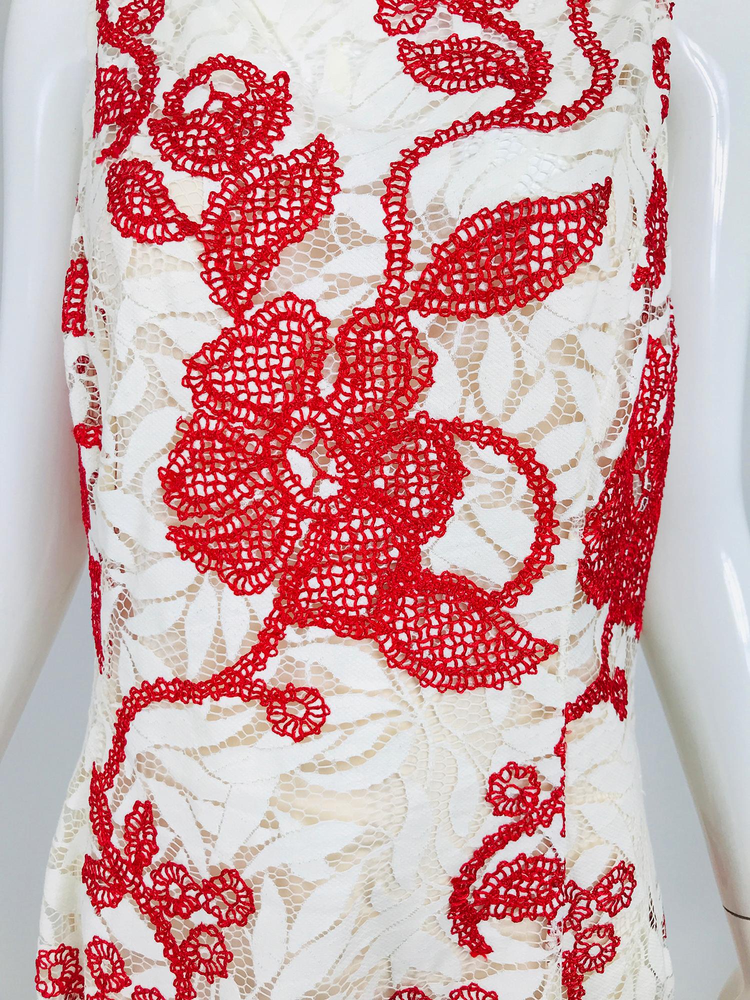 Oscar de la Renta red and white lace tunic top together with nude silk chiffon camisole. White grosgrain ribbon straps, the top is white lace over embroidered with silky red lace, cut long and flared, it's perfect with white trousers.  Marked size