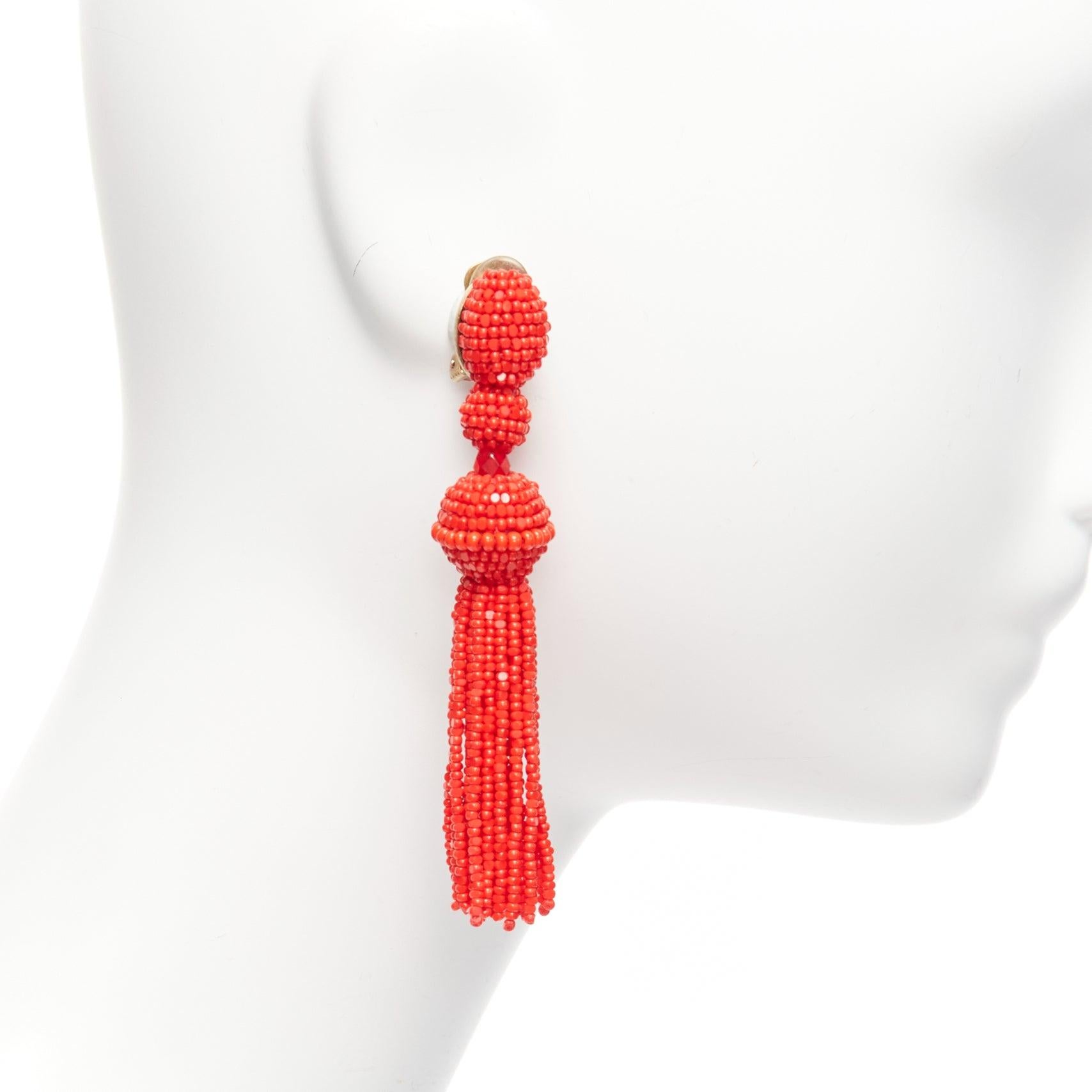 OSCAR DE LA RENTA red beaded tassel dangling chandelier clip on earrings pair For Sale 1