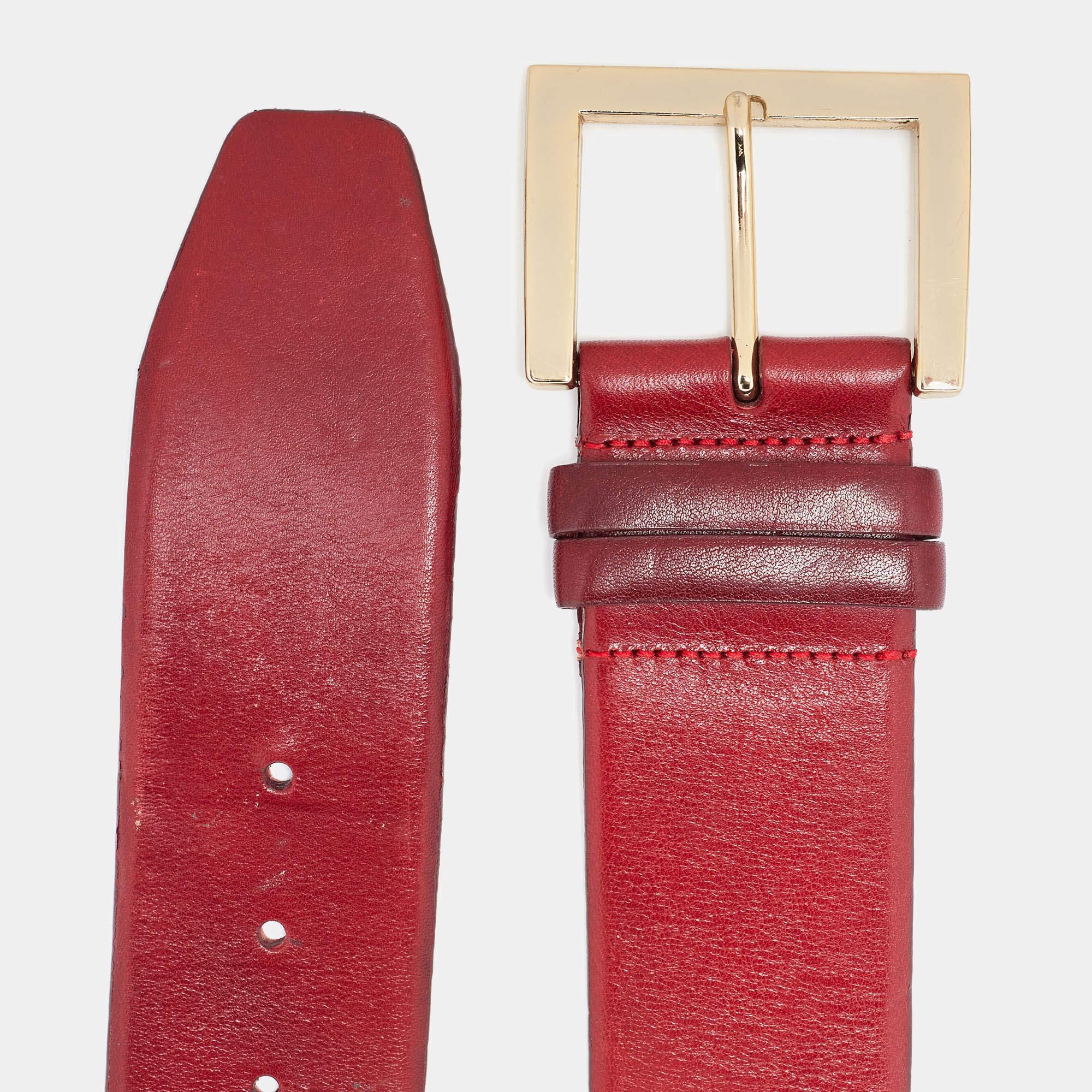 Brown Oscar de la Renta Red Leather Waist Belt Medium For Sale