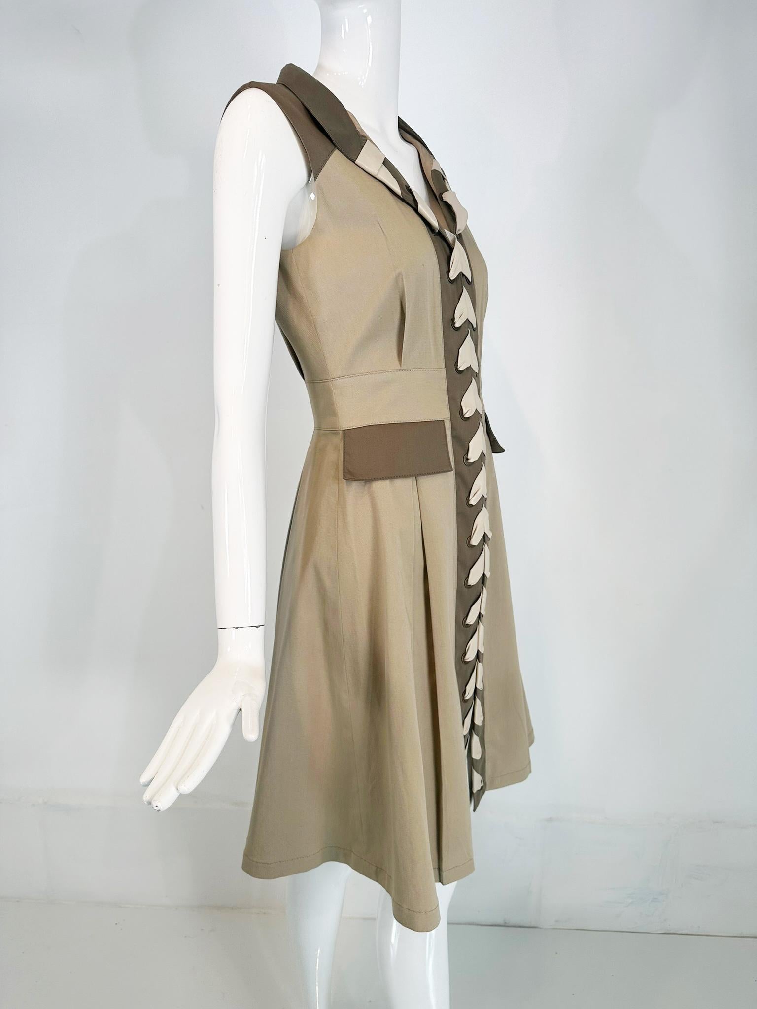Oscar de la Renta Resort 2011 Two Tone Khaki Twill & Leather Safari Style Dress For Sale 6
