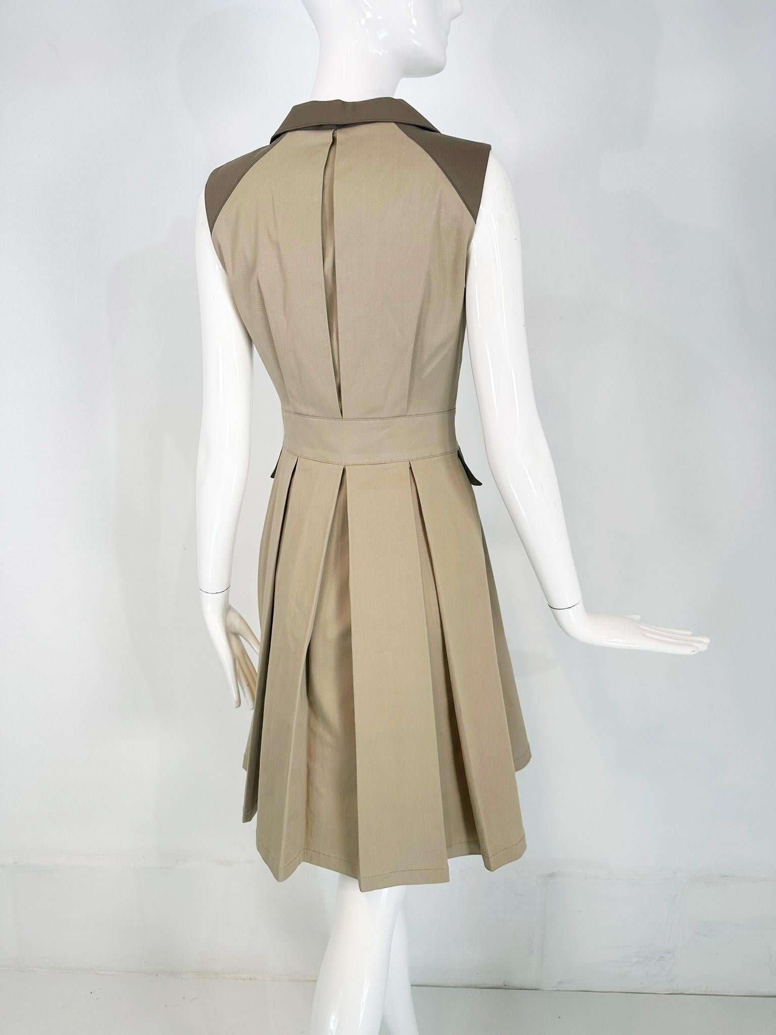 Oscar de la Renta Resort 2011 Two Tone Khaki Twill & Leather Safari Style Dress For Sale 2