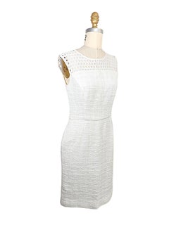 Oscar de la Renta Resort 2018 Ivory Textured Openwork Sheath Dress, Size 2