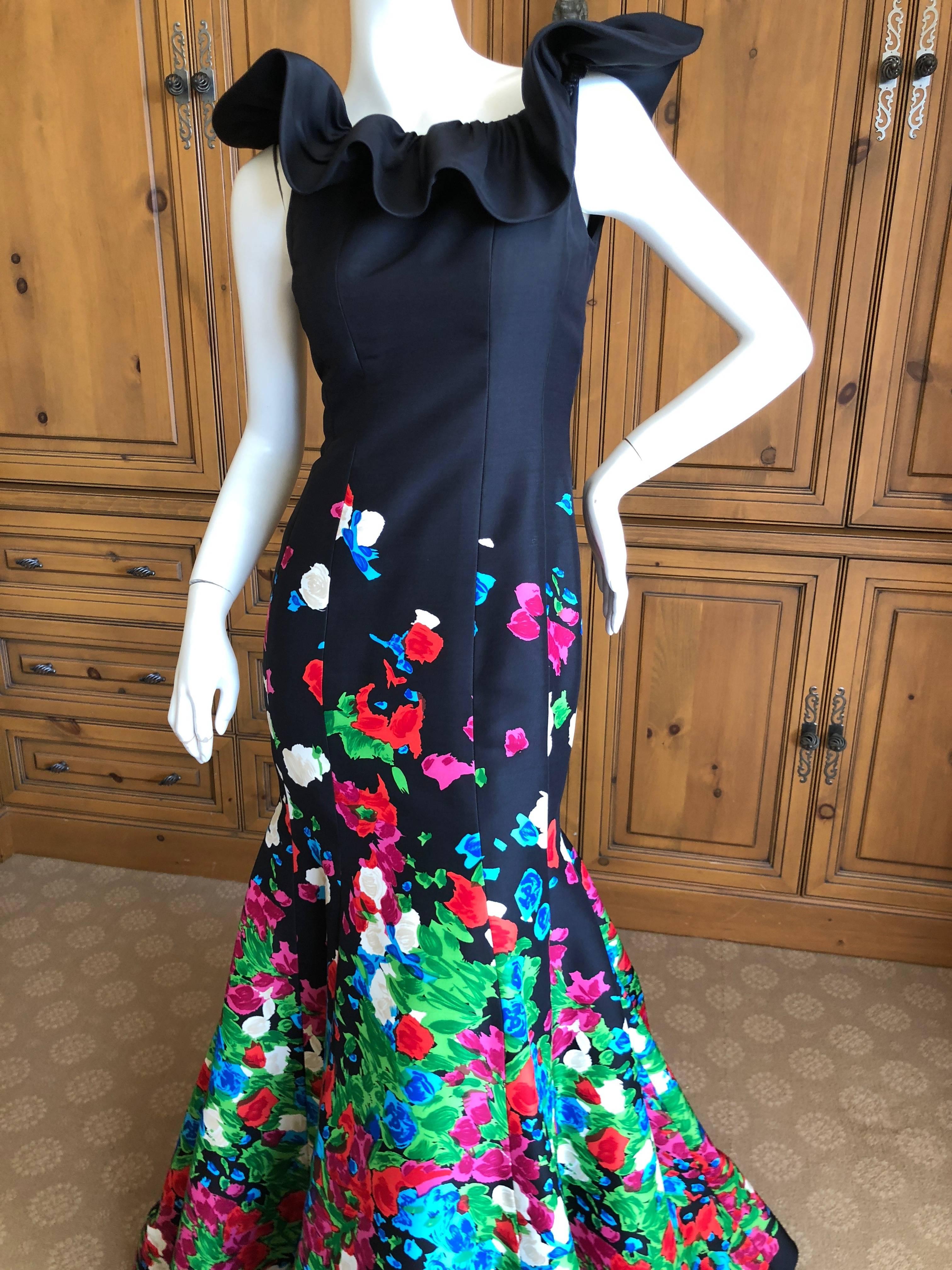 Oscar de la Renta Romantic Vintage Floral Embellished Black Silk Mermaid Dress  In Excellent Condition For Sale In Cloverdale, CA