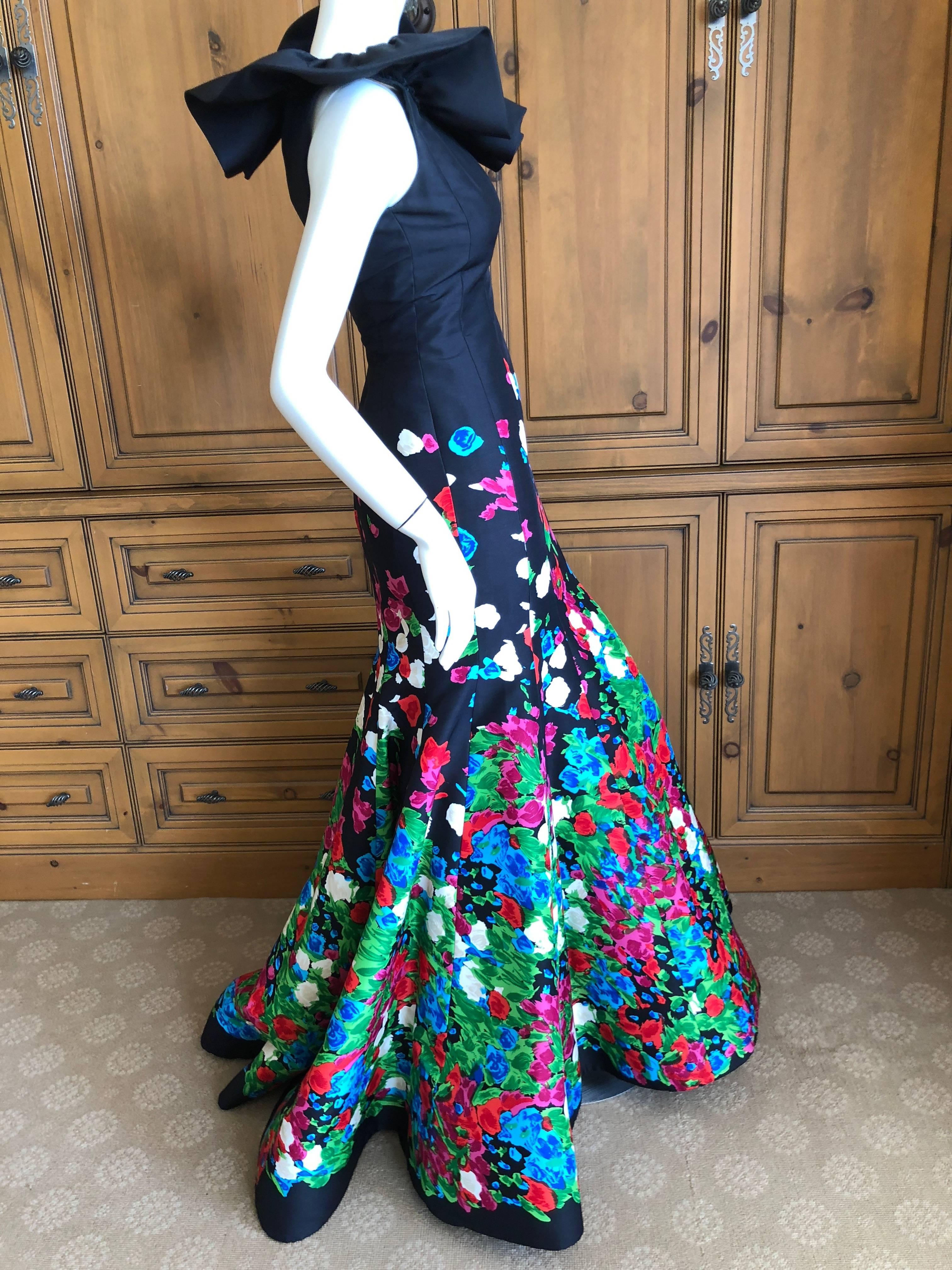 Oscar de la Renta Romantic Vintage Floral Embellished Black Silk Mermaid Dress  For Sale 4