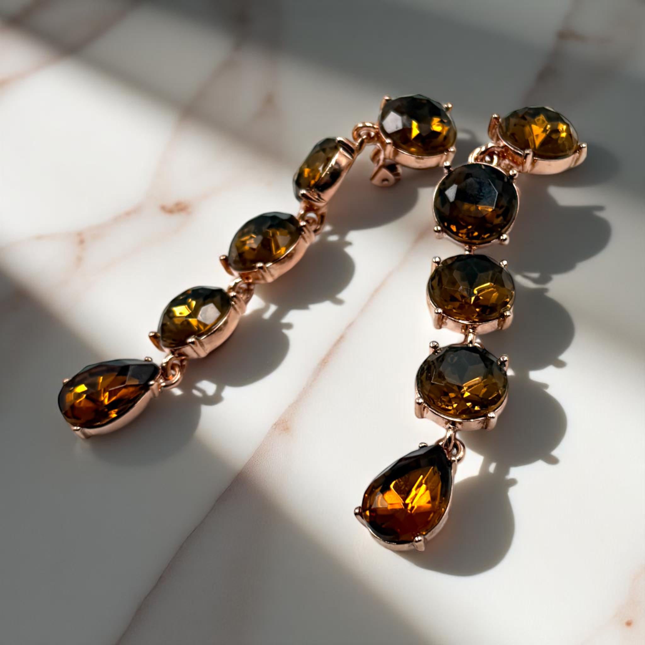 Oscar De La Renta Pendientes de gota de cristal de topacio ahumado en oro rosa Contemporáneo en venta 3