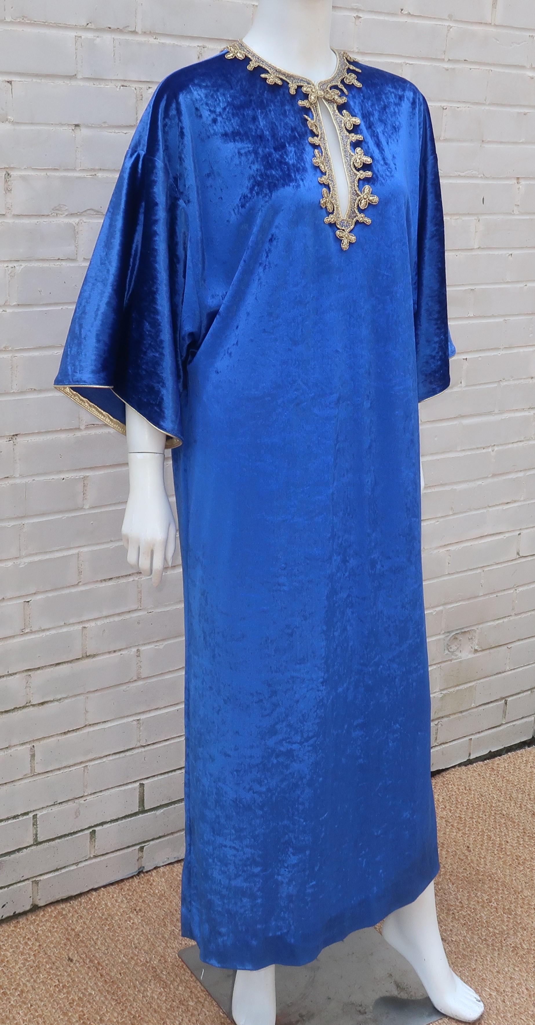 Oscar de La Renta Royal Blue Velvet Caftan Dress With Gold Trim, 1980's 1