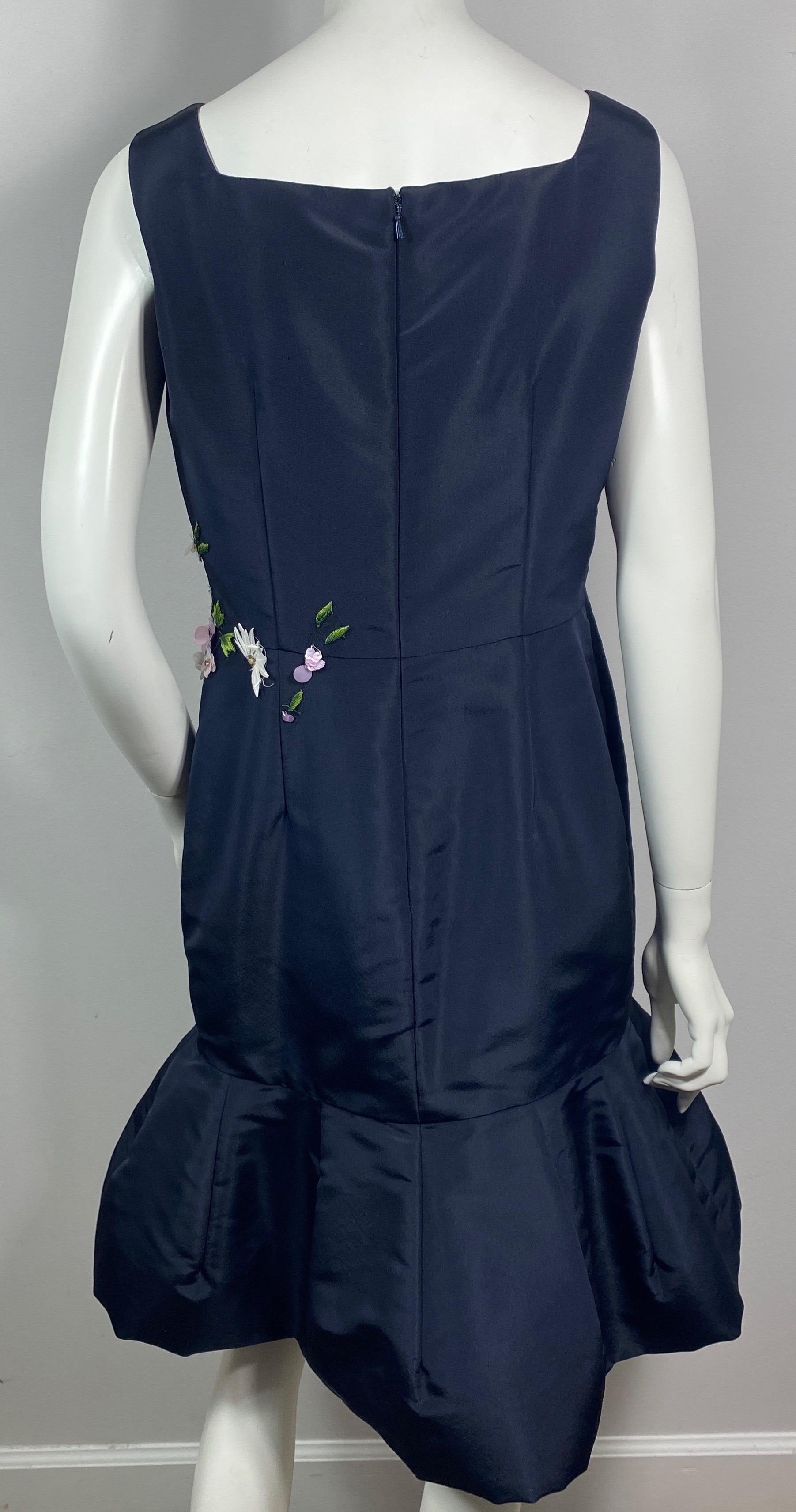 Oscar de la Renta Runway 2015 Spring Navy Silk Floral Applique Dress-Size 10 5