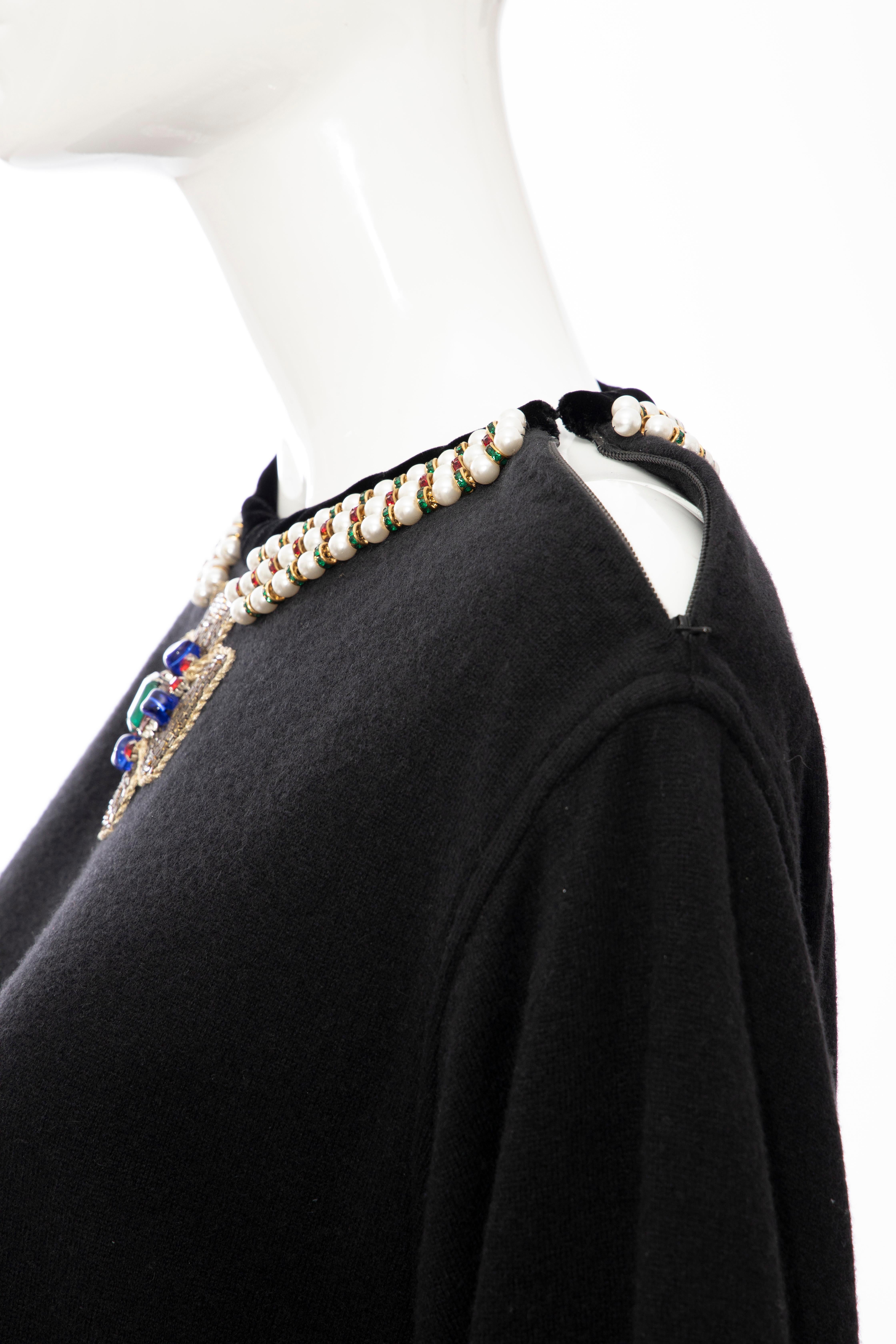 Oscar de la Renta Runway Black Embroidered Neckline Sweater Dress, Fall 1984 For Sale 7