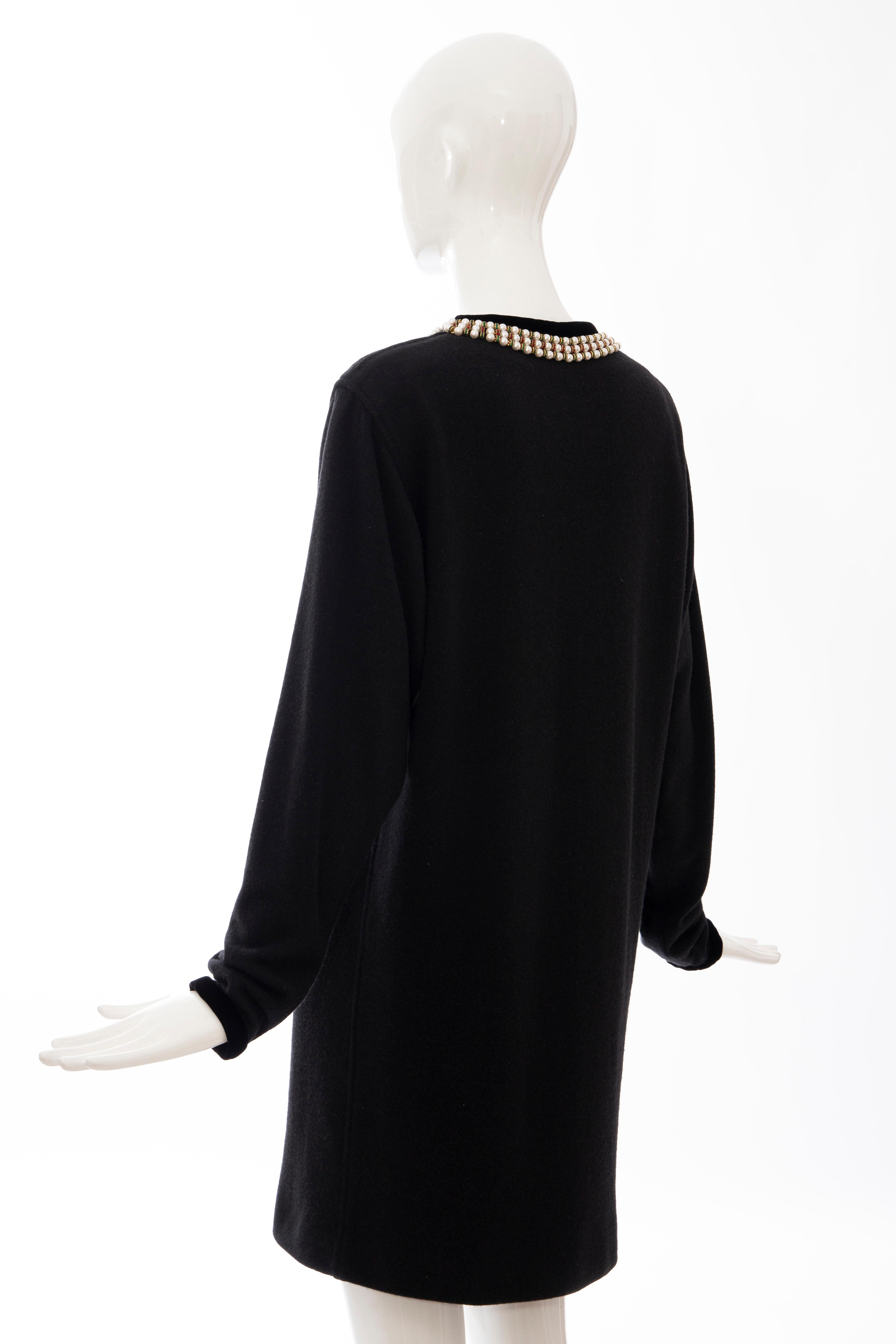 Oscar de la Renta Runway Black Embroidered Neckline Sweater Dress, Fall 1984 For Sale 4