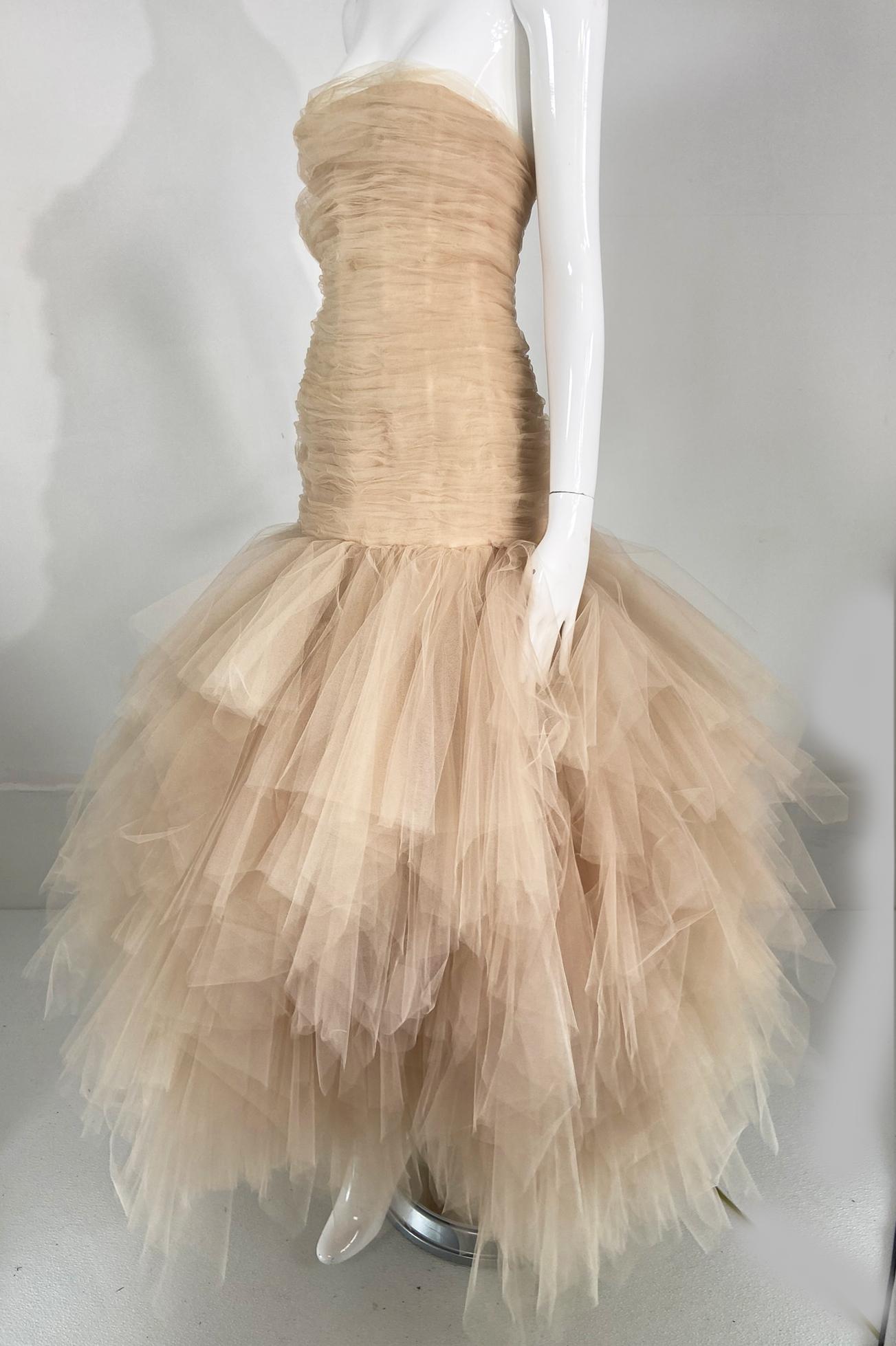 Oscar de la Renta Runway Champagne Layered Tulle Strapless Gown 2007  7