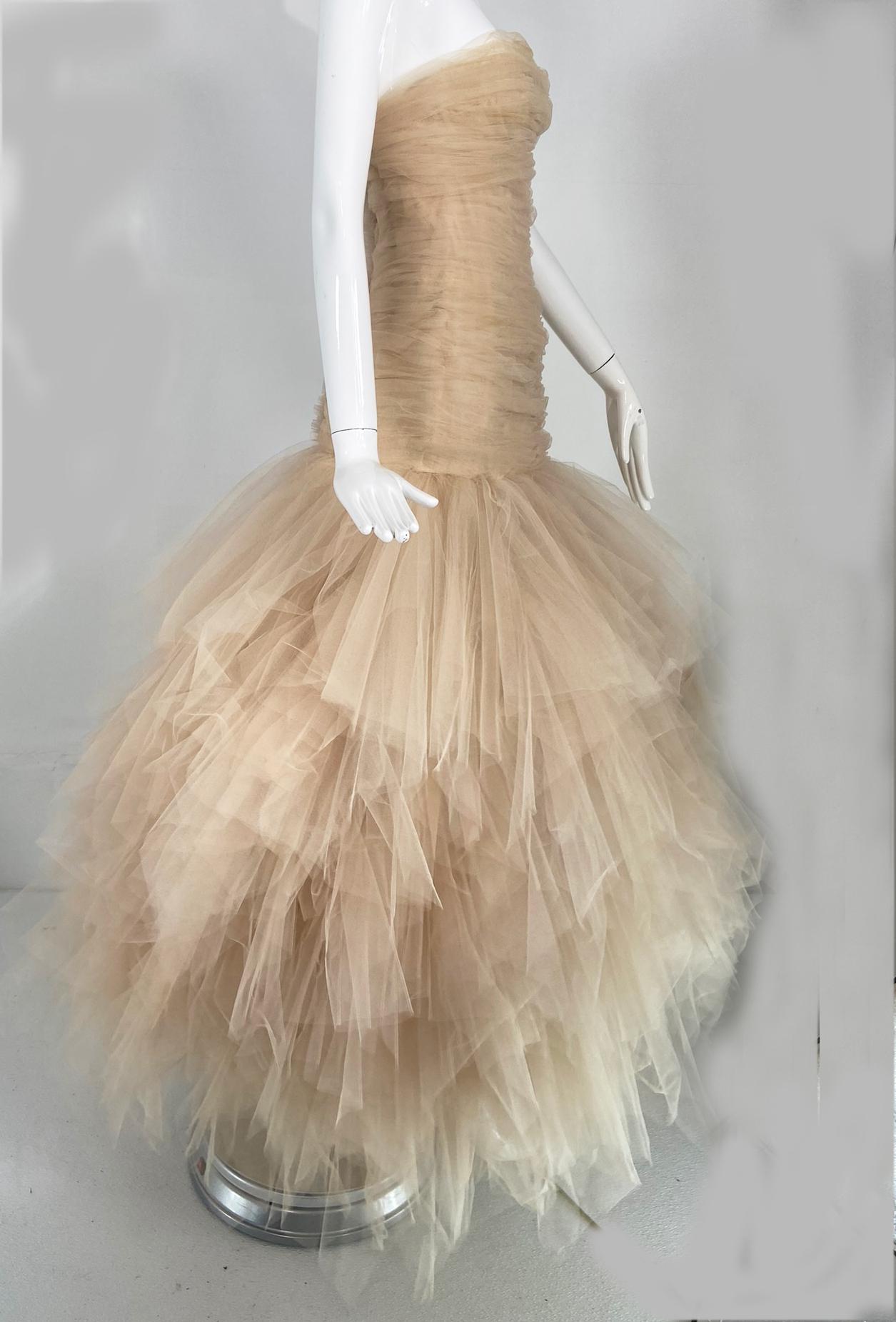 Oscar de la Renta Runway Champagne Layered Tulle Strapless Gown 2007  8