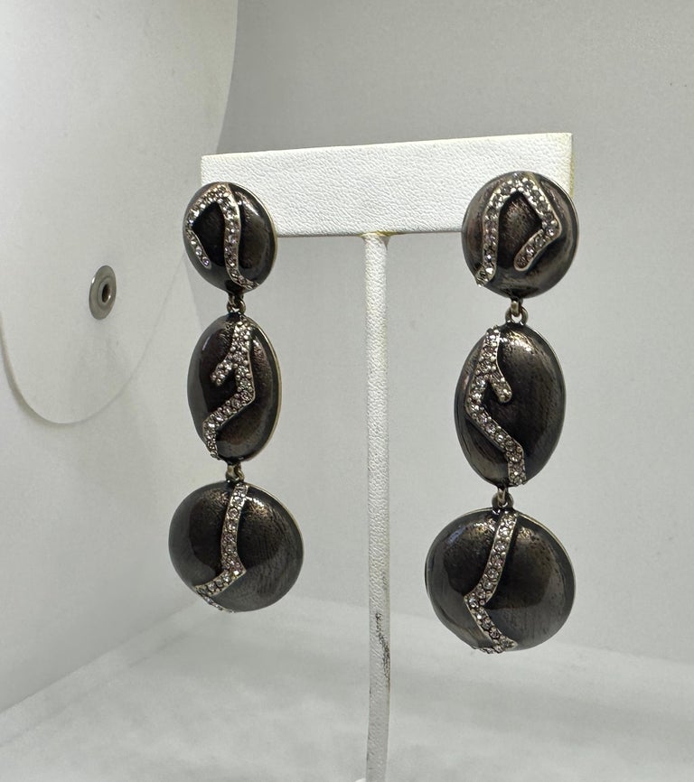 Oscar de la Renta Classic Short Tassel Drop Clip Earrings  Oscar de la Renta Black and Gunmetal Gray Drop Clip On Earrings main image 1