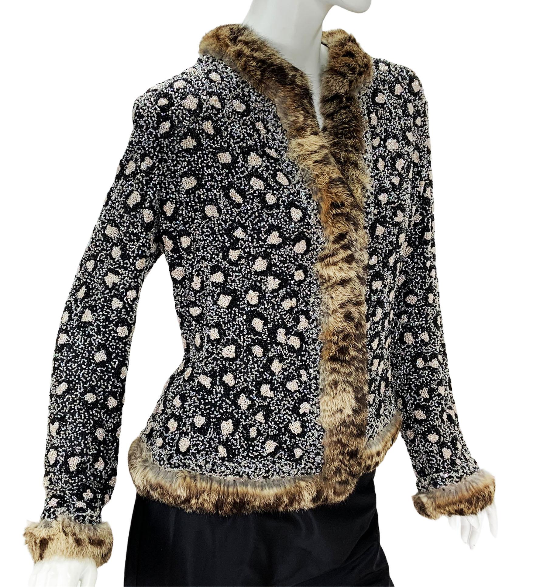 Oscar De La Renta Runway F/W 2001 Fully Beaded Fur Leopard Pattern Skirt Suit 10 For Sale 1