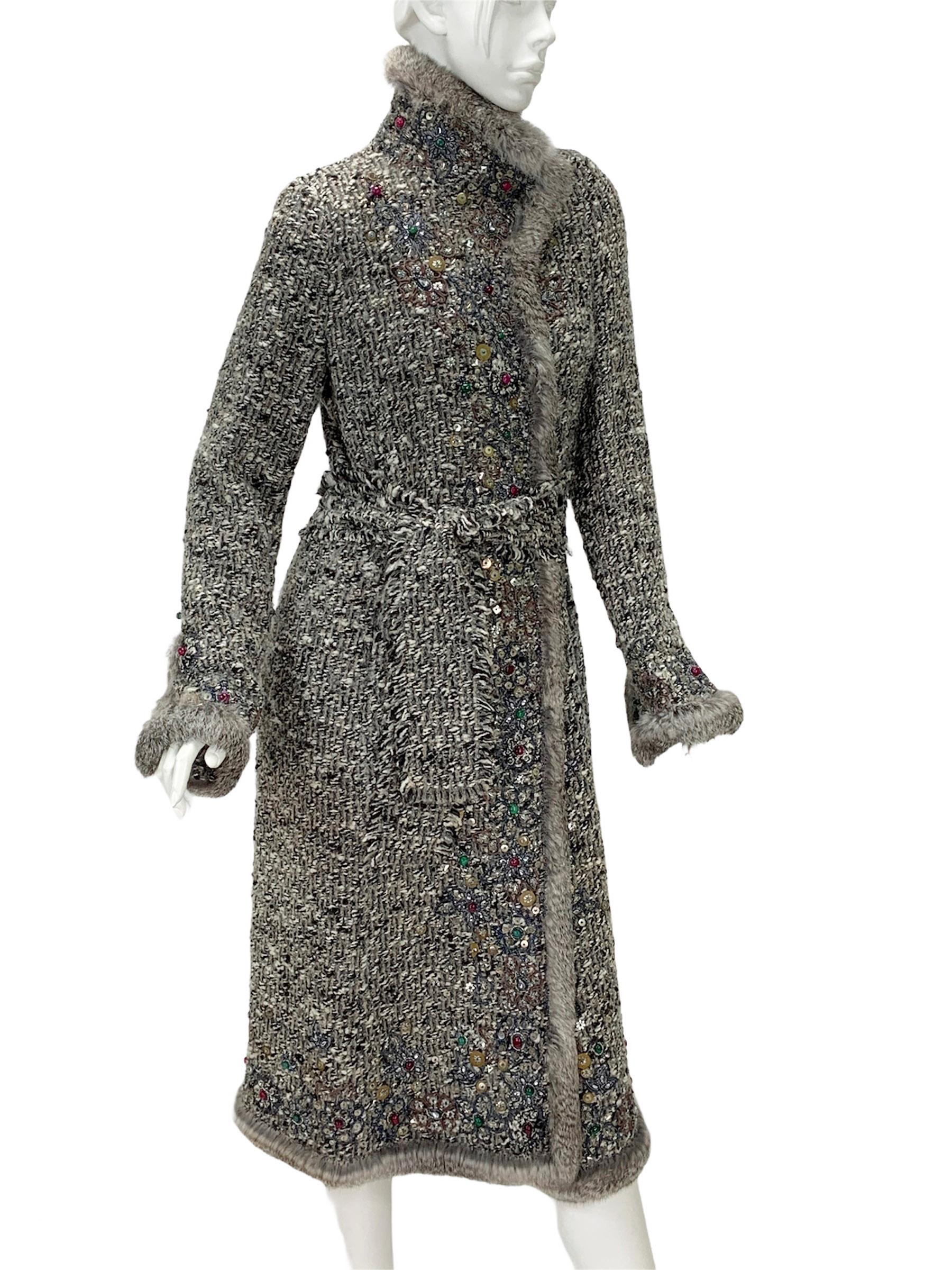 Gray Oscar De La Renta Runway FW 2004 Beaded Embroidered Fur Trim Coat Cardigan XL For Sale