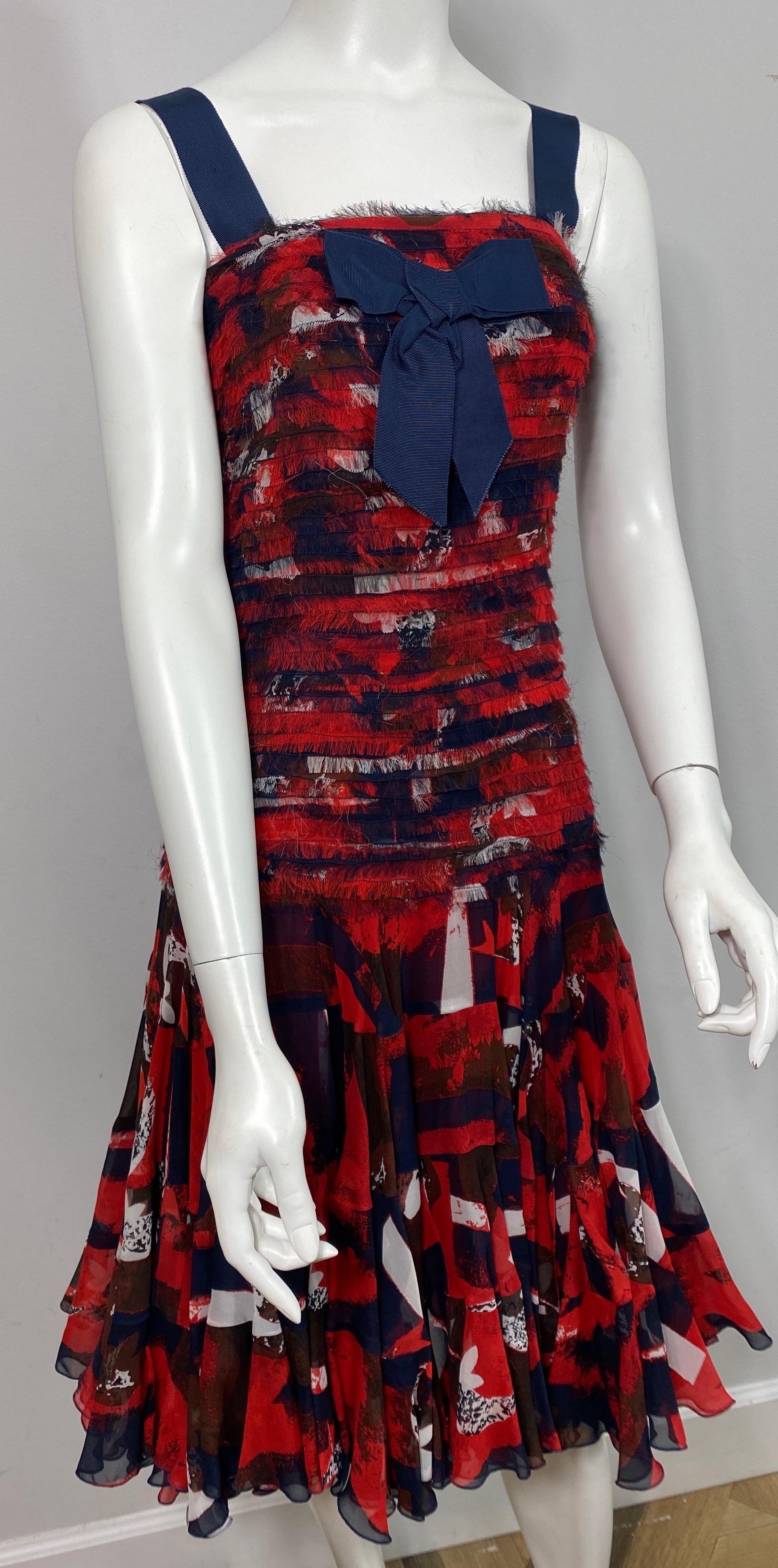 Oscar de la Renta Runway Pre Fall 2011 Red White and Blue Silk Dress- Size M For Sale 1