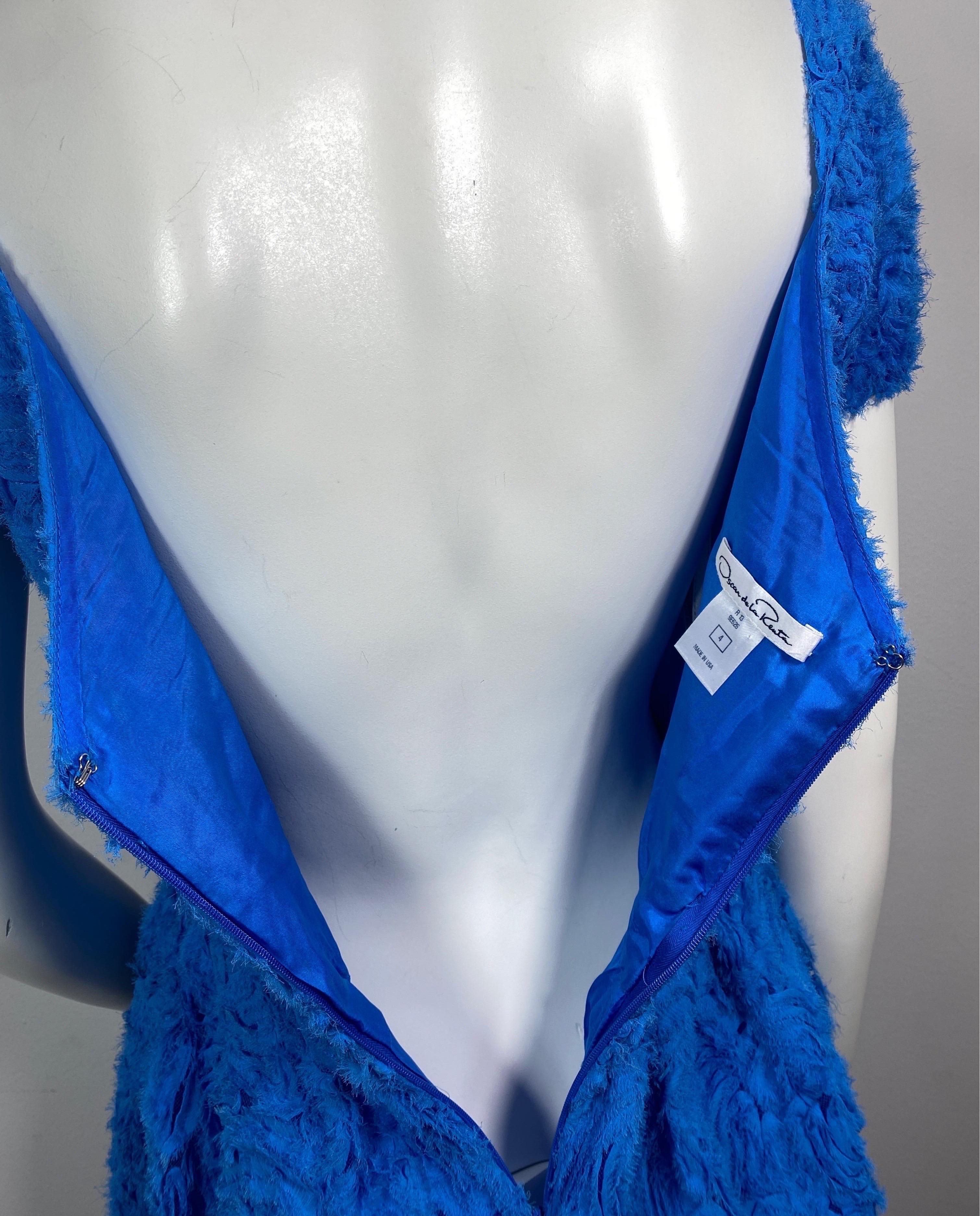 Oscar de La Renta Runway Resort 2013 Royal Blue Chiffon Rosette Dress-Size 4 For Sale 8