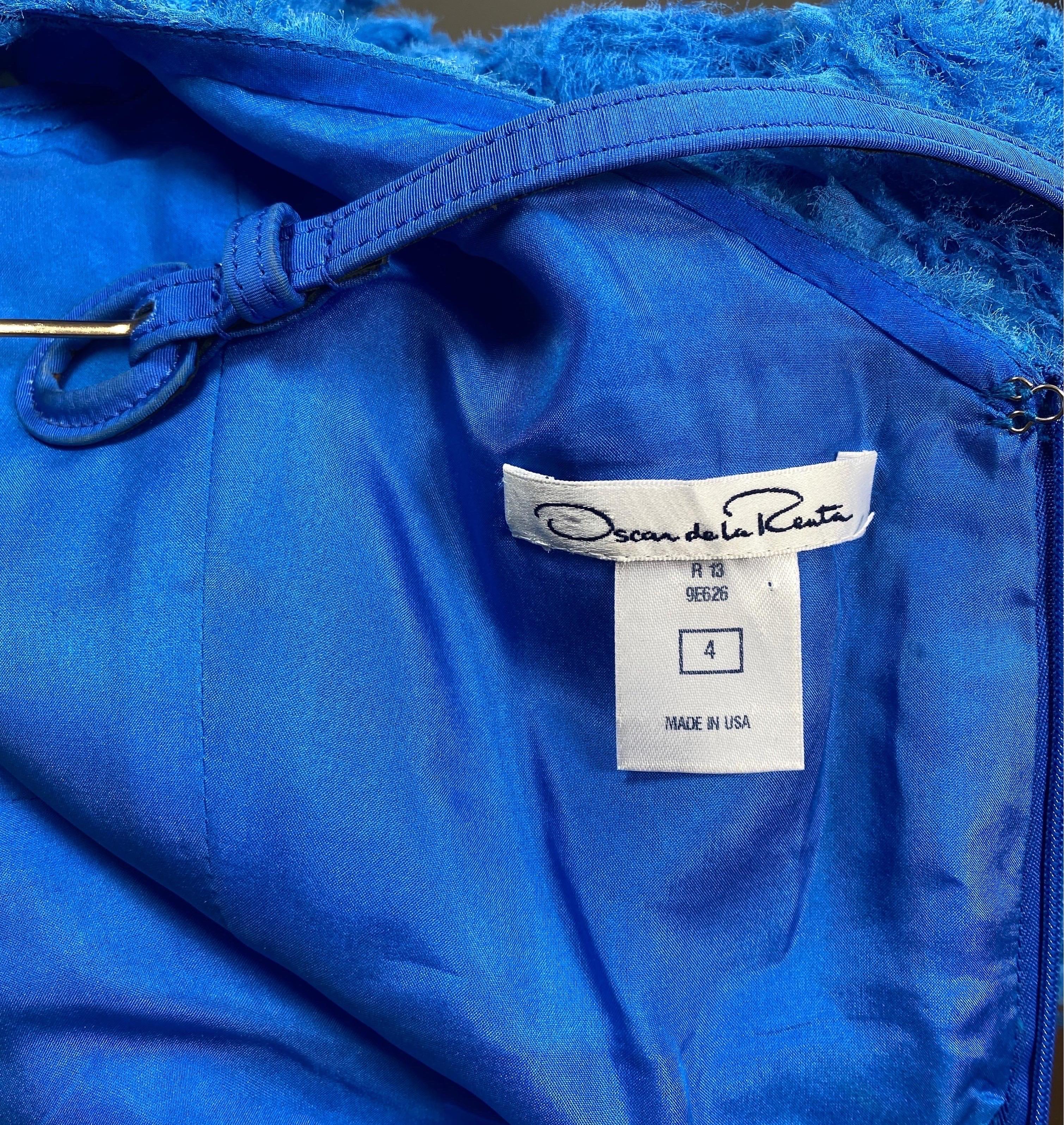 Oscar de La Renta Runway Resort 2013 - Robe rosette en mousseline bleu royal - Taille 4 en vente 8
