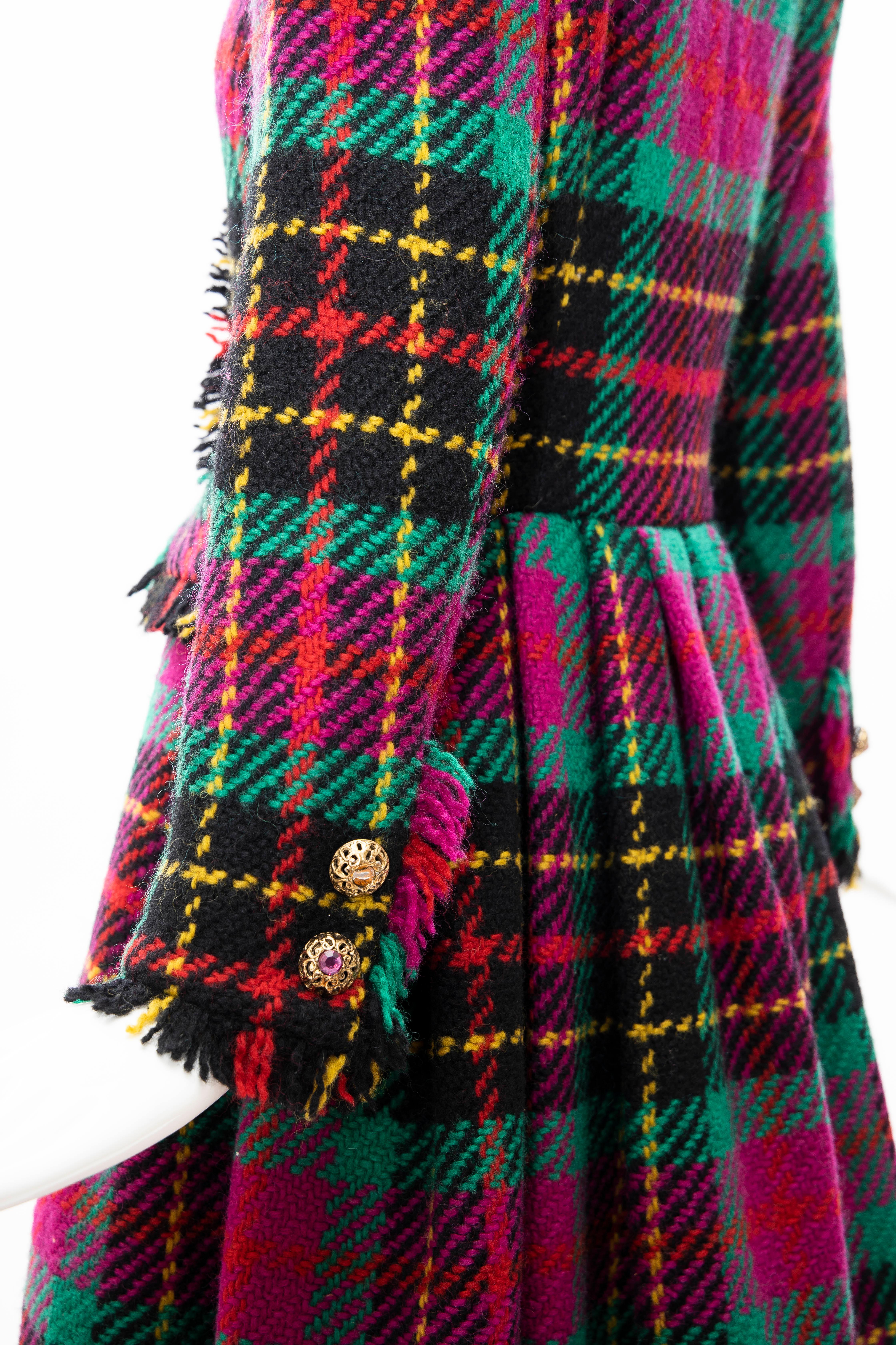 Oscar de La Renta Runway Tartan Plaid Crystal Button Front Coat, Fall 1991 For Sale 3