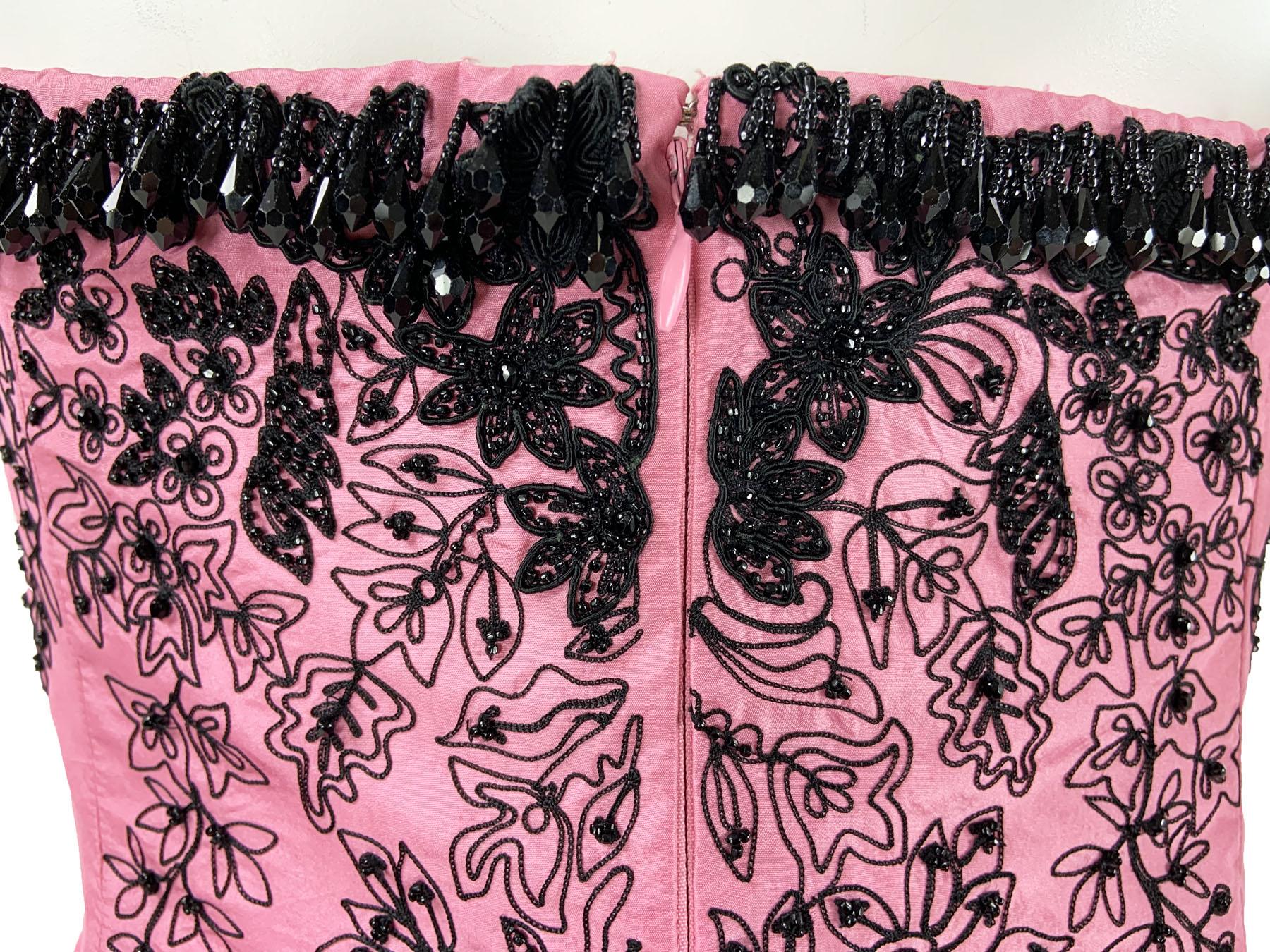 Oscar de la Renta S/S 2004 Collection Pink Silk Taffeta Embellished Dress Gown 8 For Sale 8