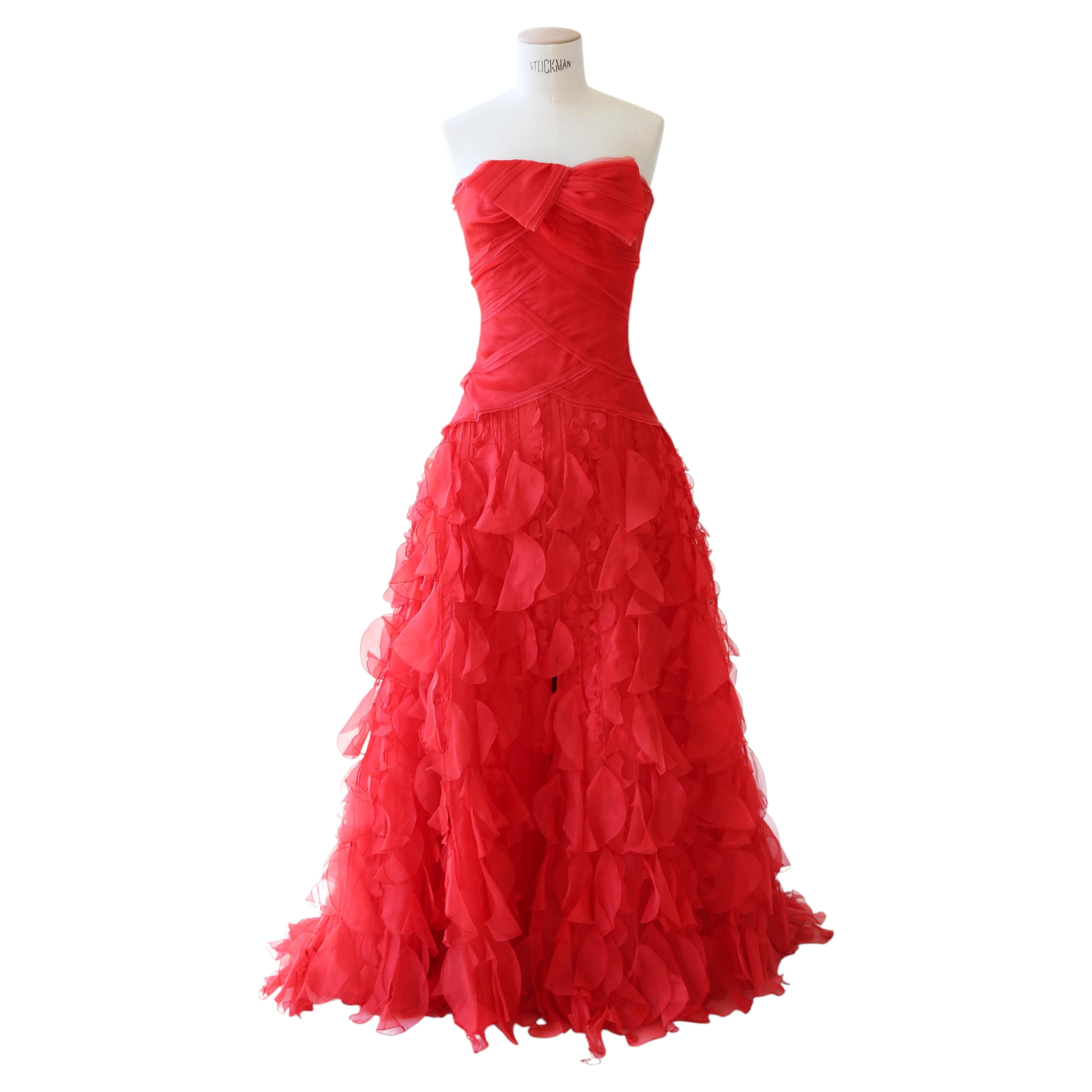 Oscar de la Renta S/S 2010 rot trägerlos Bustier Seide Kleid Ballkleid XS - S im Angebot