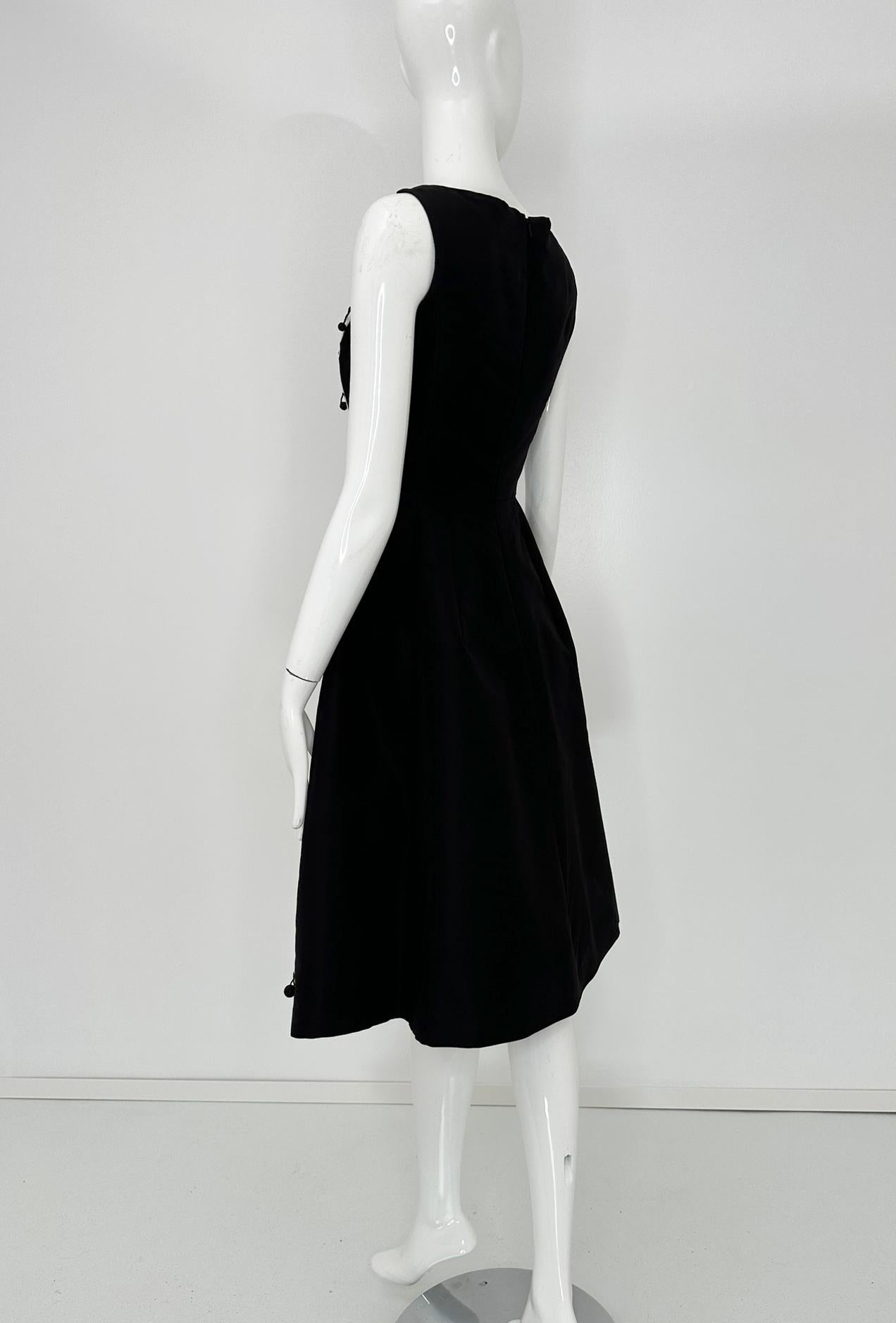 Oscar de la Renta S/S 2013 LK35 Black & White Silk Twill Beaded Cocktail Dress 2 For Sale 1