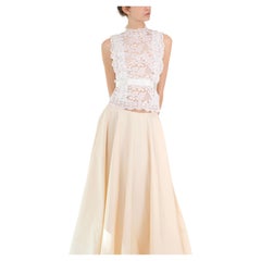 Oscar de la Renta S/S 2016 white lace mock neck sleeveless bridal wedding blouse